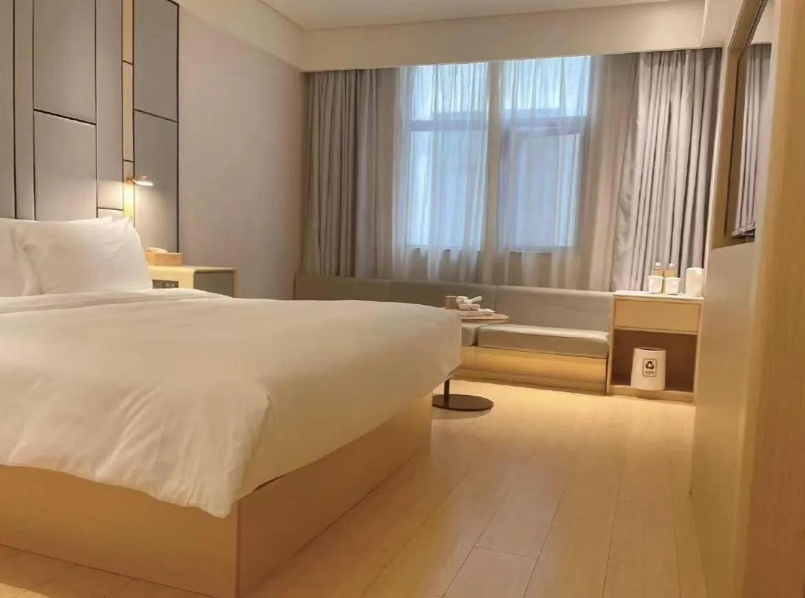 Bed in JI Hotel Shanghai Wujing East China Normal University