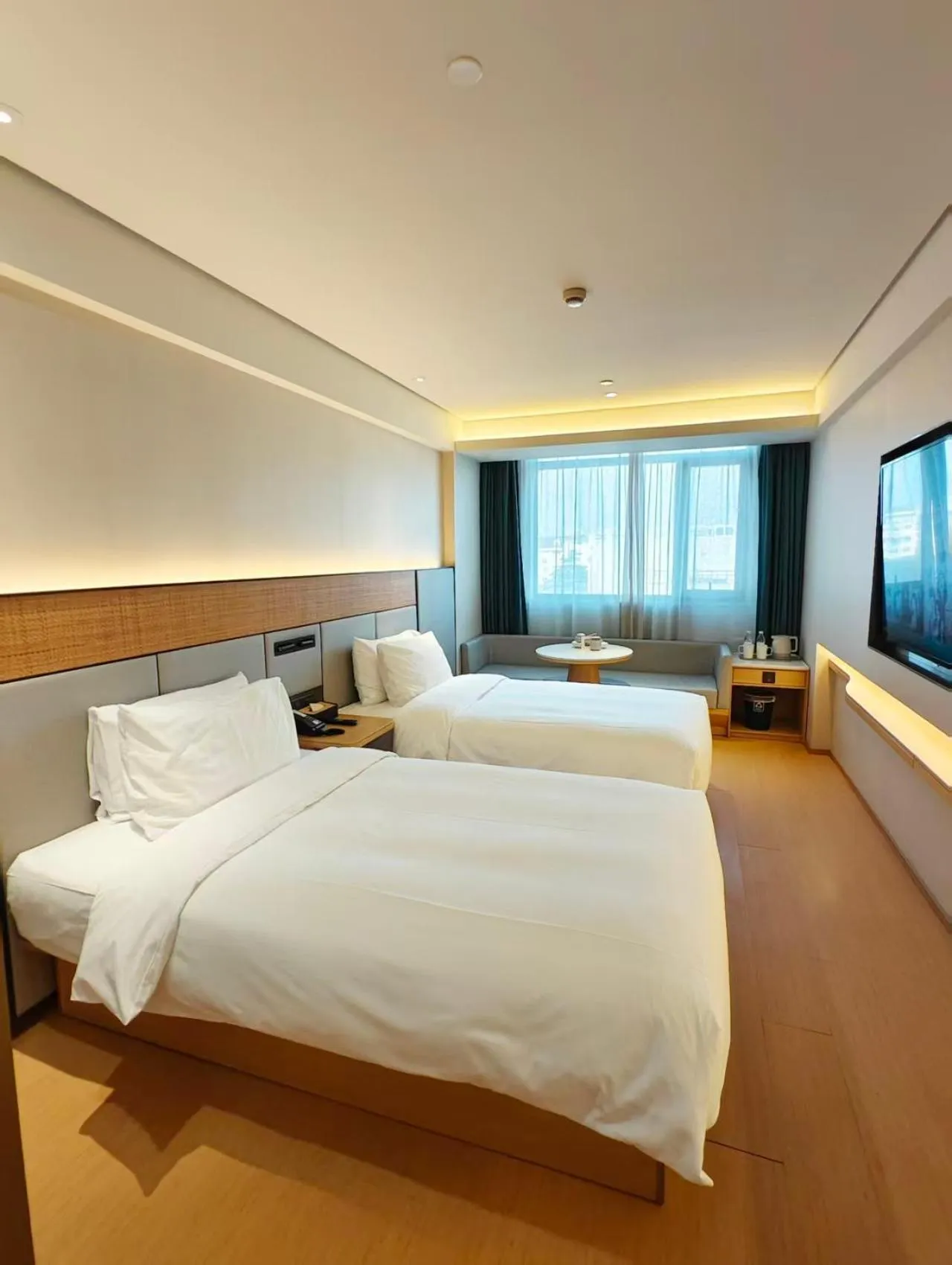 Bedroom, Bed in JI Hotel Shanghai Xinzhuang