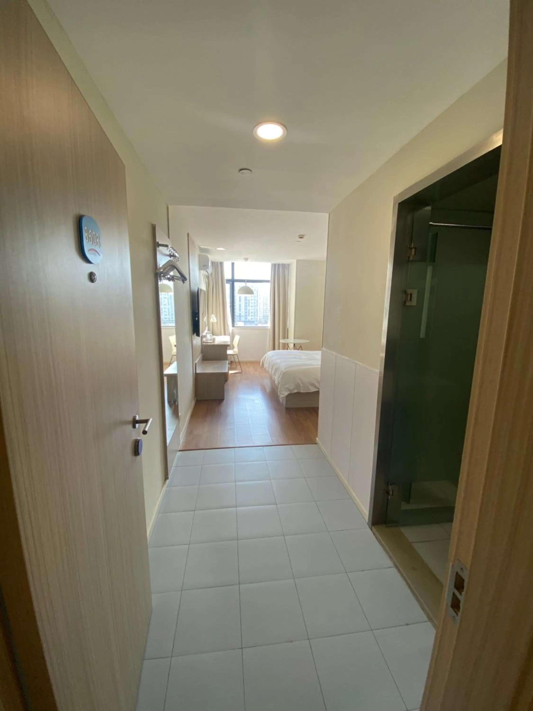 Bed in Hanting Hotel Shanghai International Tourism Resort