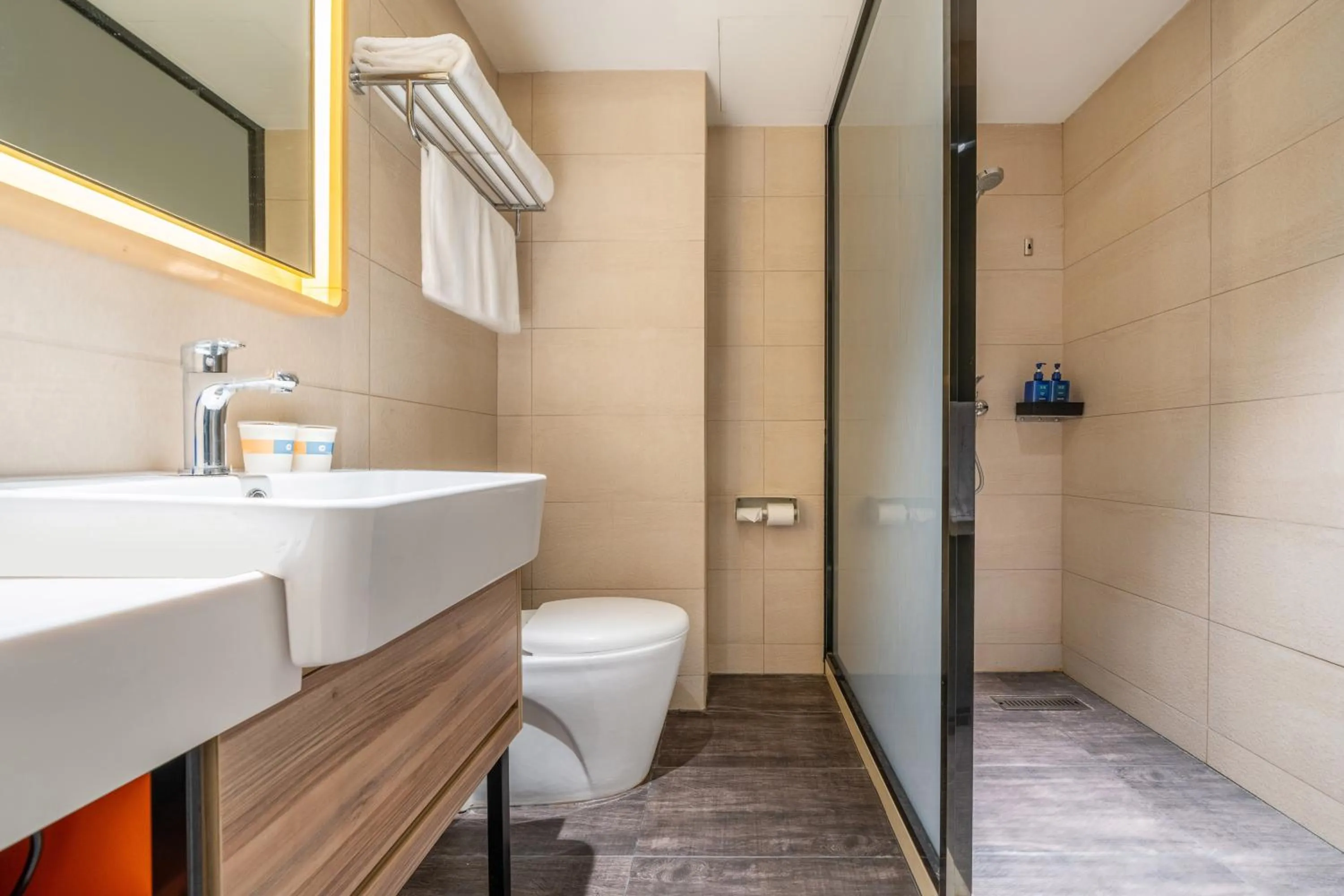 Shower in Hanting Hotel Shanghai Fengxian Nanqiao Industrial Park