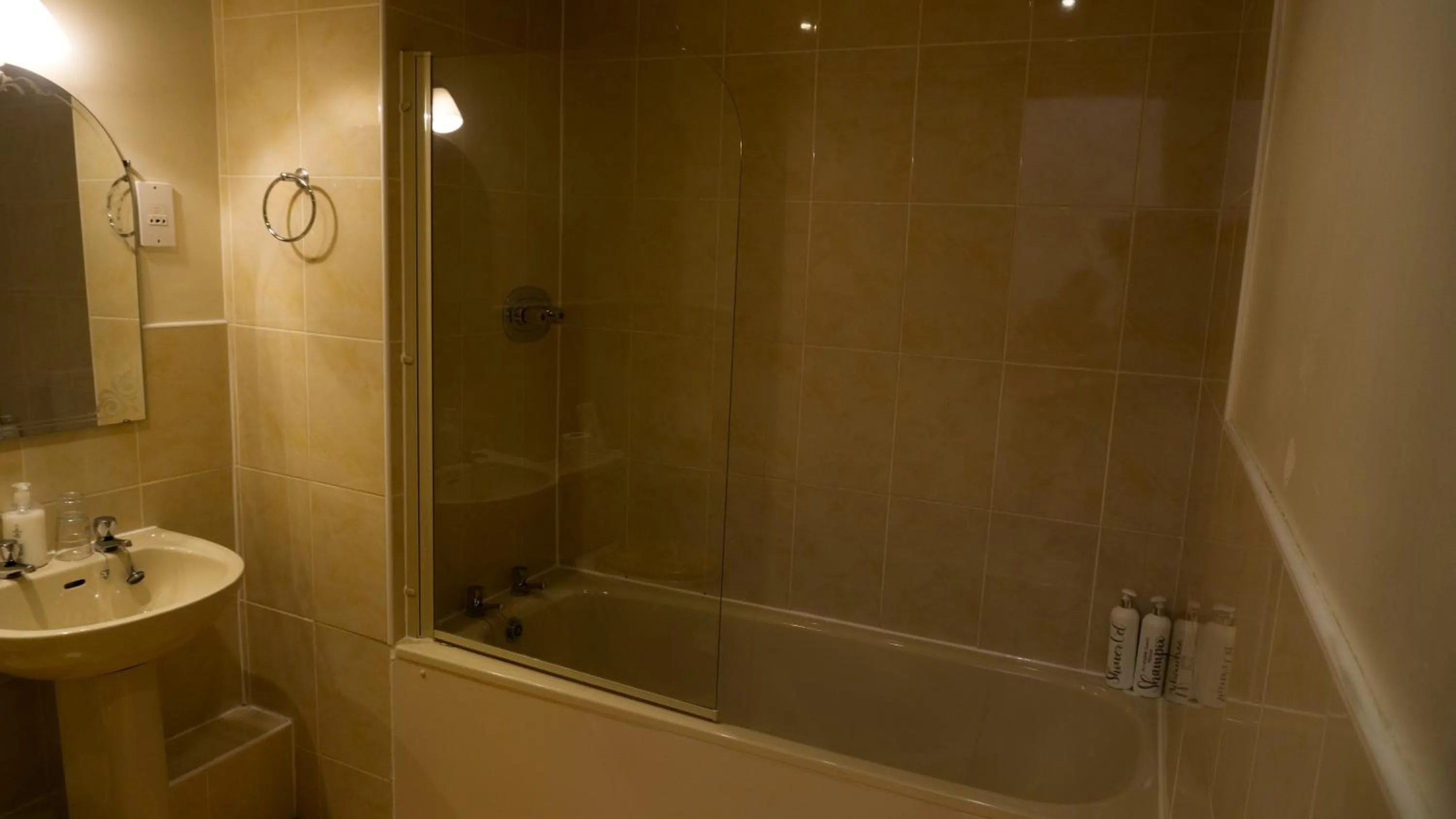 Arrandale Guest House