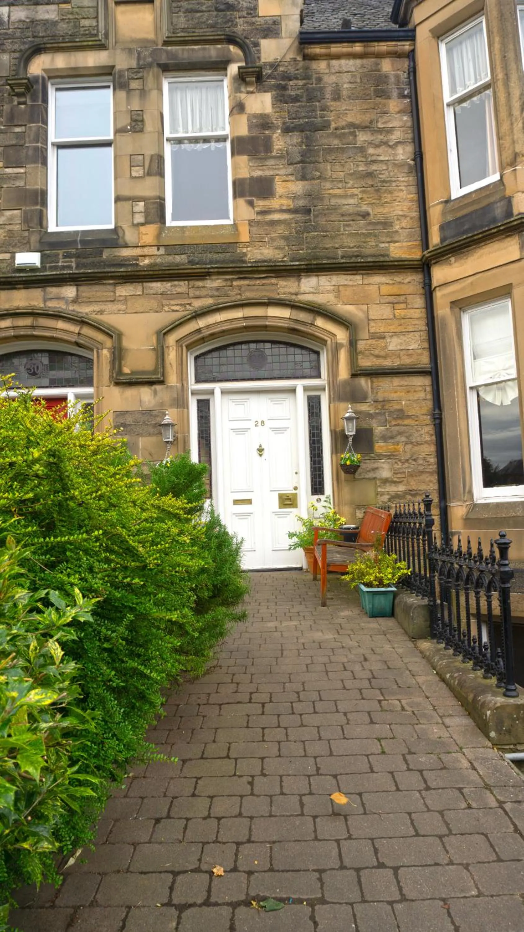 Arrandale Guest House