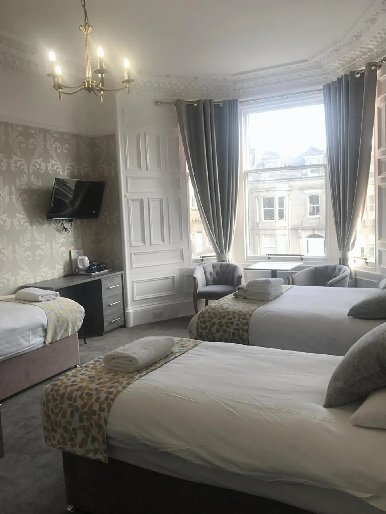 Bed in Arrandale Guest House