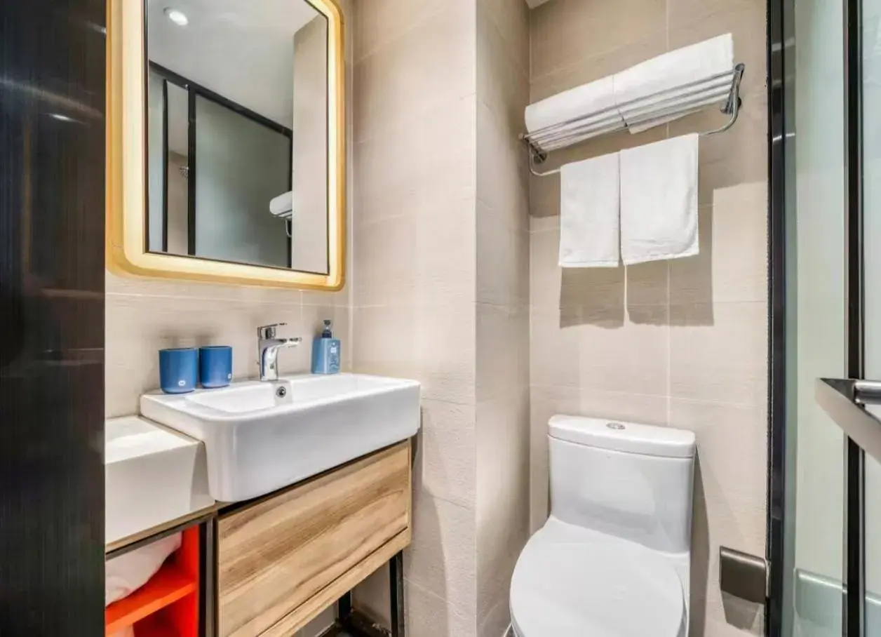 Double Room in Hanting Premium Hotel Shanghai Fengxian Sports Center Double Room in Hanting Premium Hotel Shanghai Fengxian Sports Center