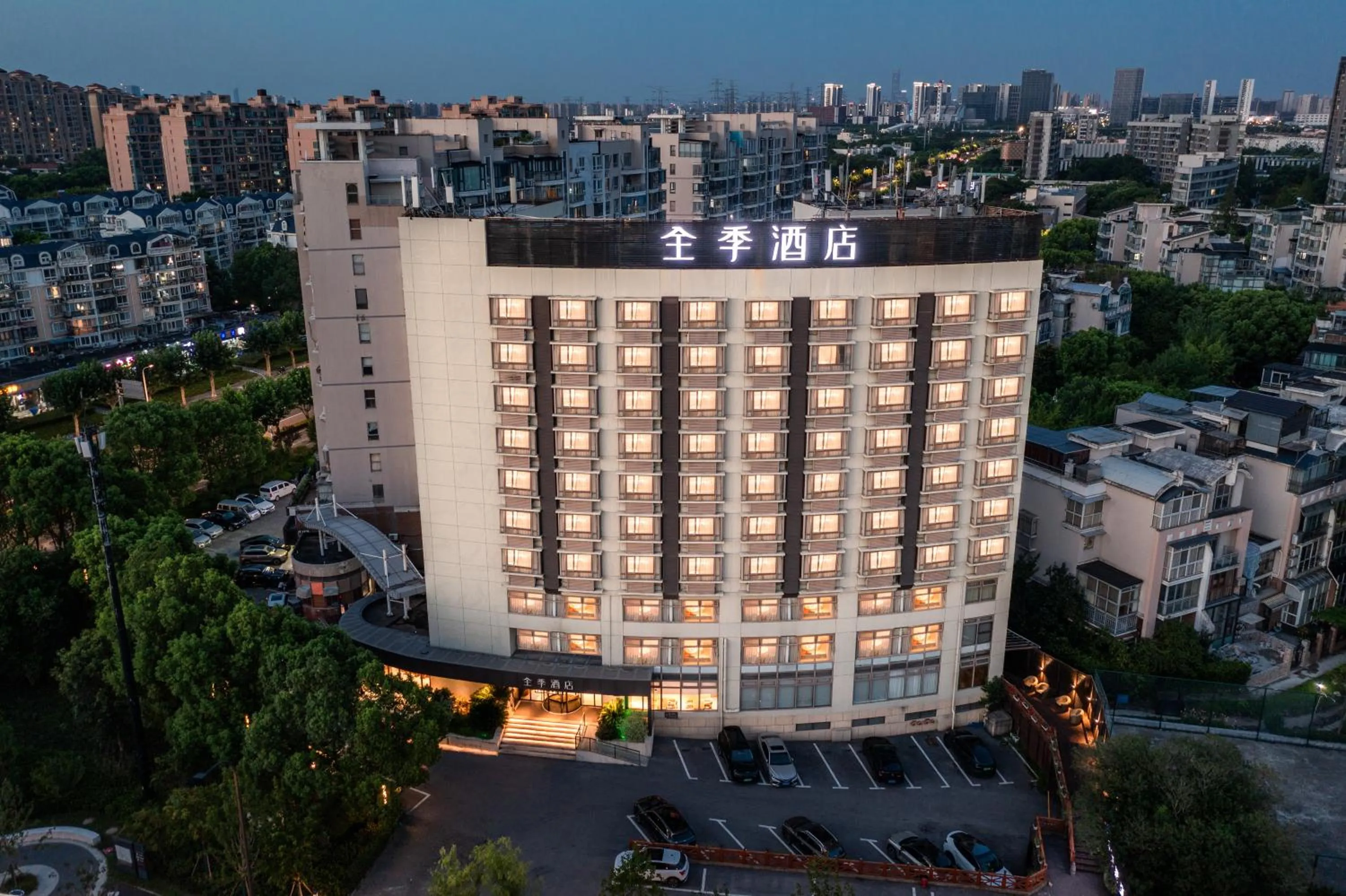 Property building in JI Hotel Shanghai World Expo Sanlin Road