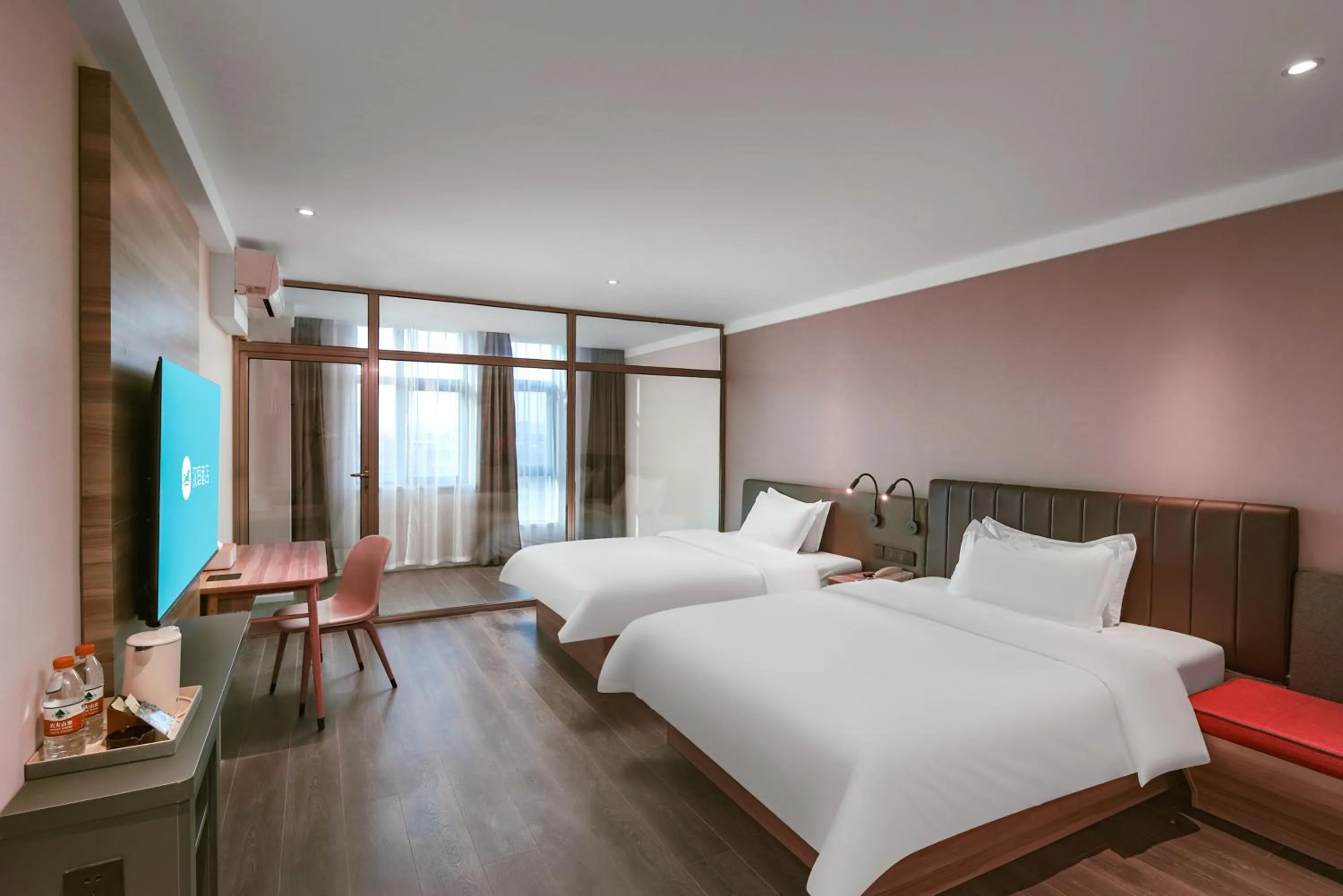 Photo of the whole room, Bed in Hanting Hotel Nanjing Xianhemen Zidong Commercial Street