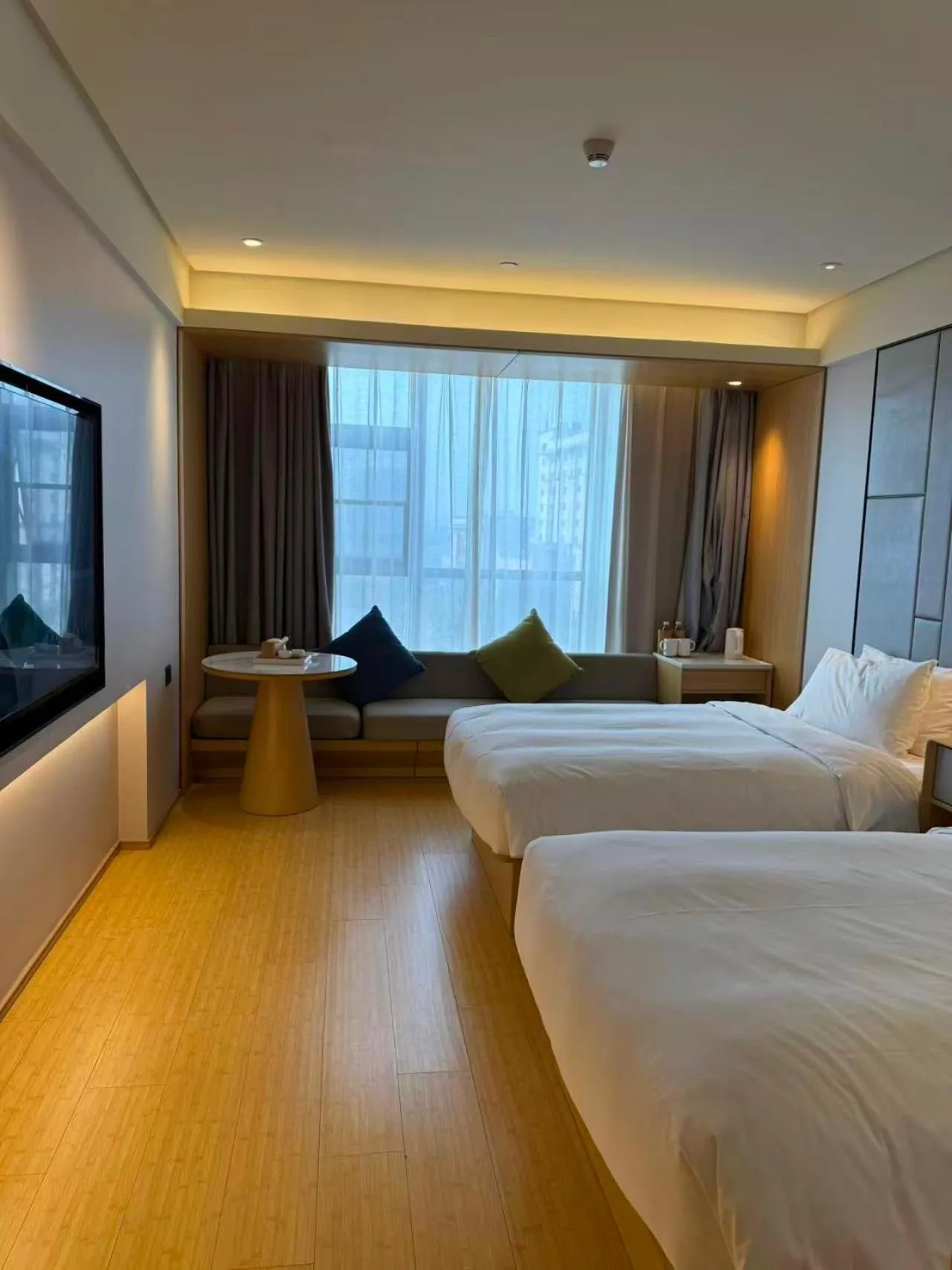 Photo of the whole room, Bed in JI Hotel Nanjing Jiangning Dongqi Road