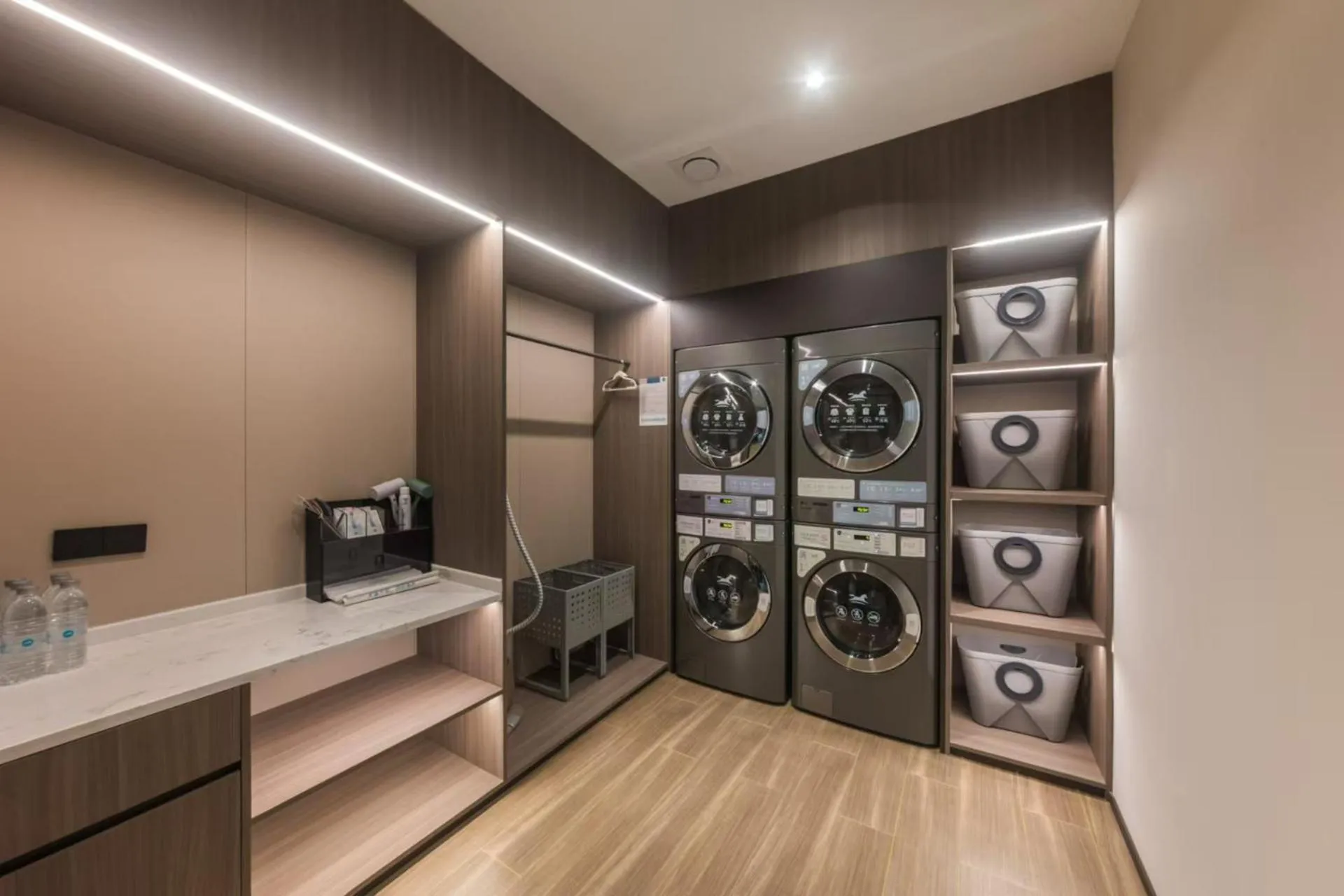 washing machine in Hanting Hotel Nanjing Jiangpu Longhua Road Subway Station