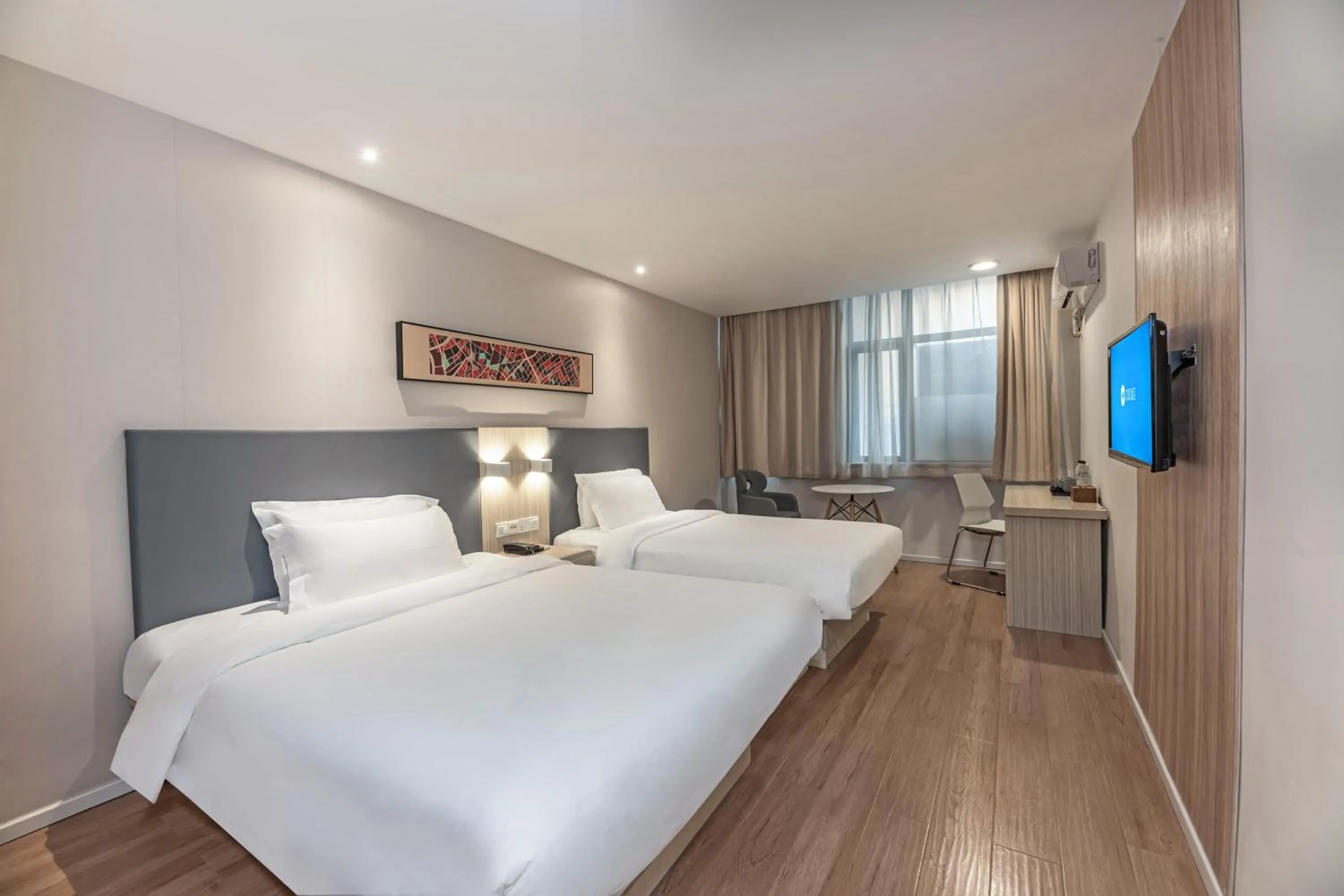 Property building in Hanting Hotel Suzhou International Education Park Yuexi Subway Station