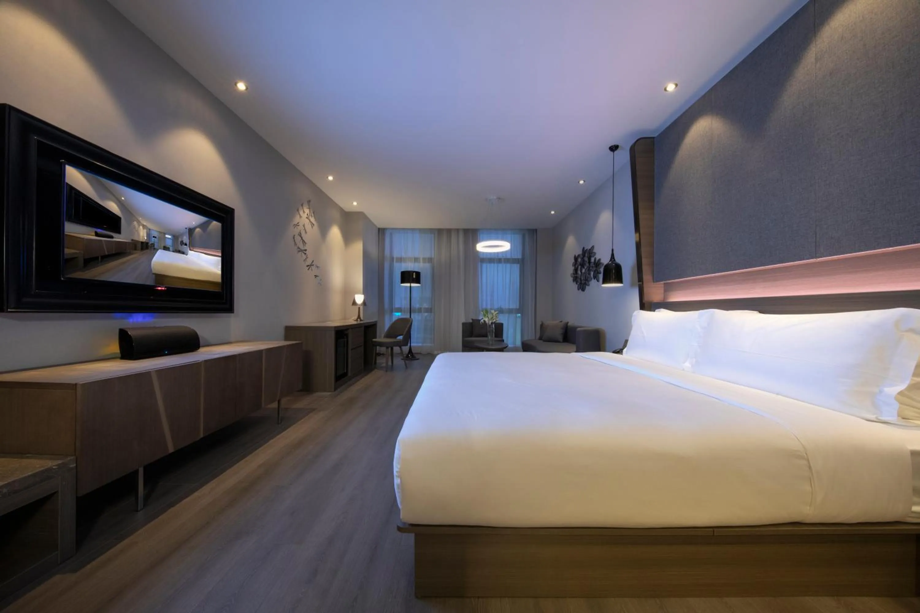 Photo of the whole room, Bed in Orange Hotel Hangzhou Future Science and Technology City Hangzhou Normal University