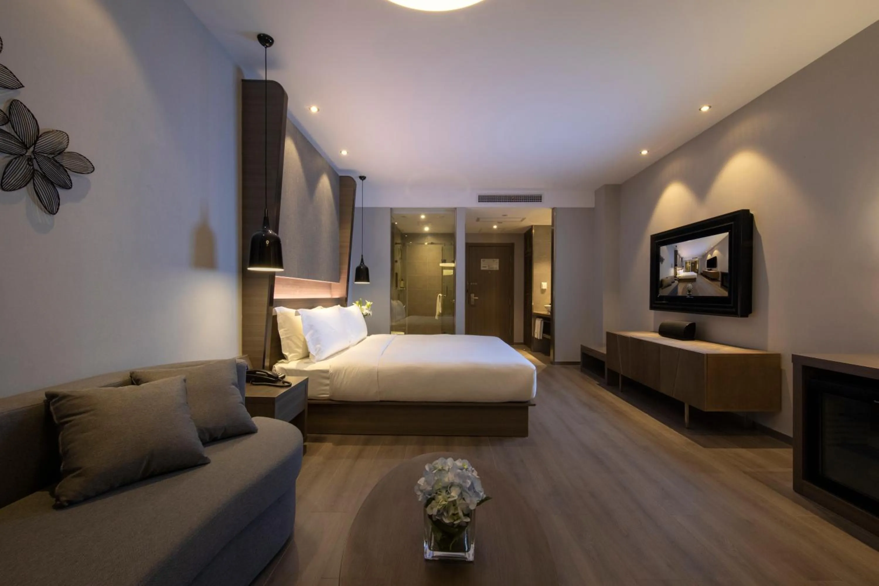 Photo of the whole room, Bed in Orange Hotel Hangzhou Future Science and Technology City Hangzhou Normal University