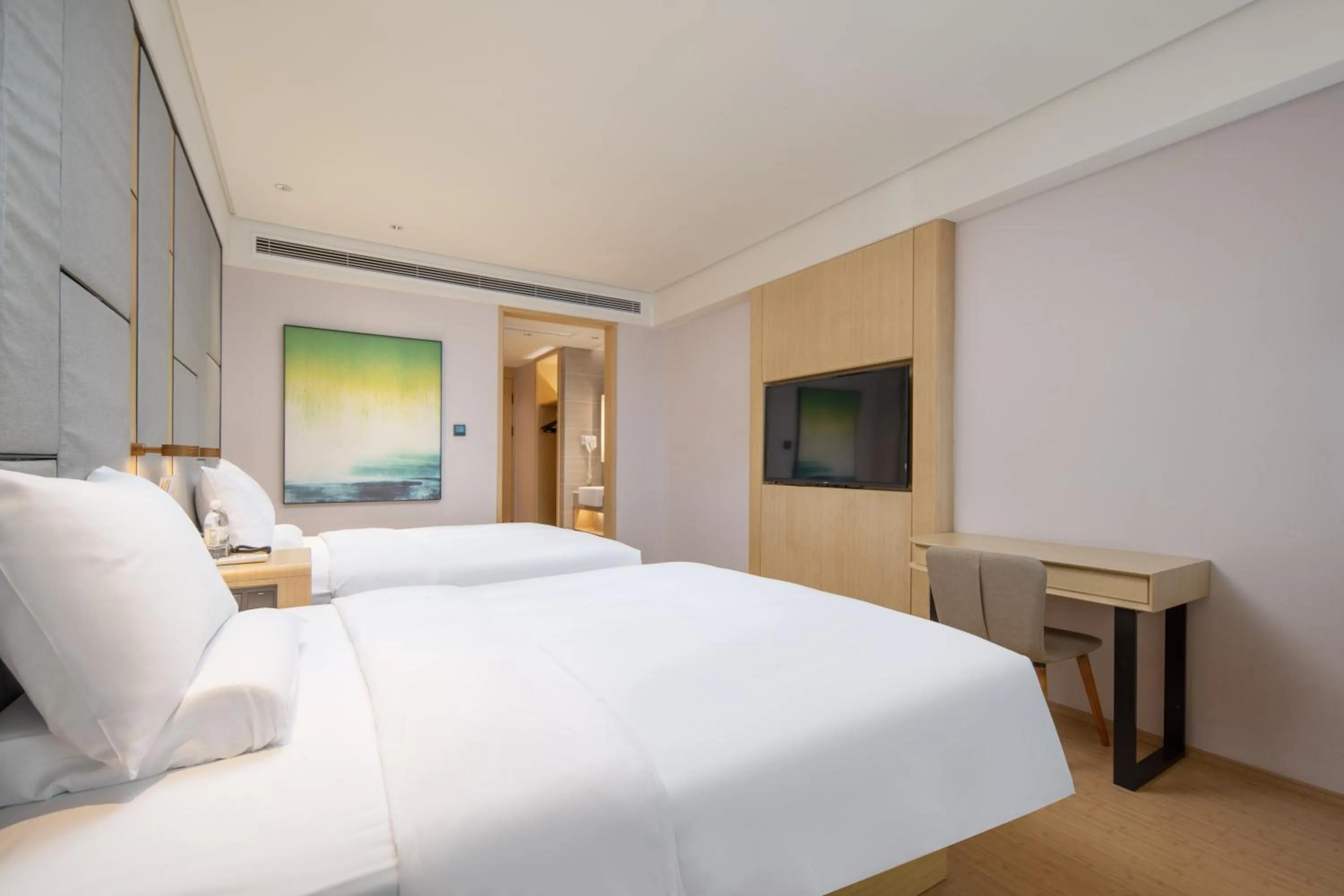 Bed in JI Hotel Chongqing Liangjiang Happiness Plaza