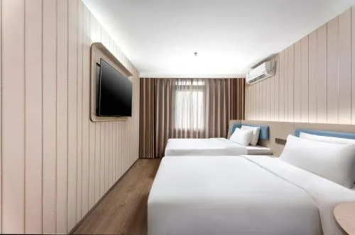 Hanting Hotel Guangzhou Baiyun Station Huangshi West Road