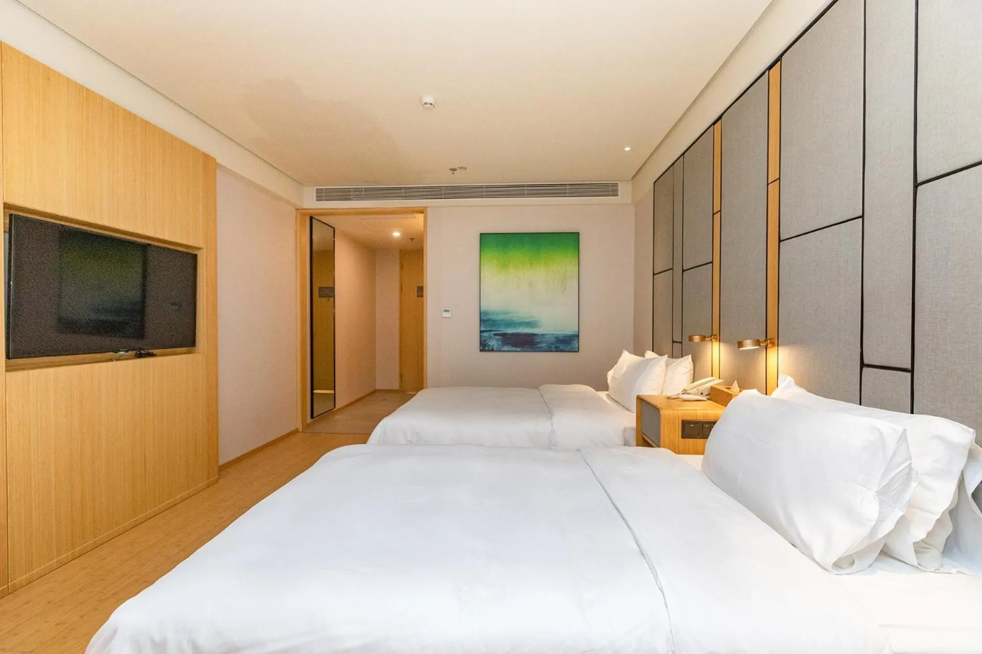 Bed in JI Hotel Shenzhen Shennan Avenue Huaqiang