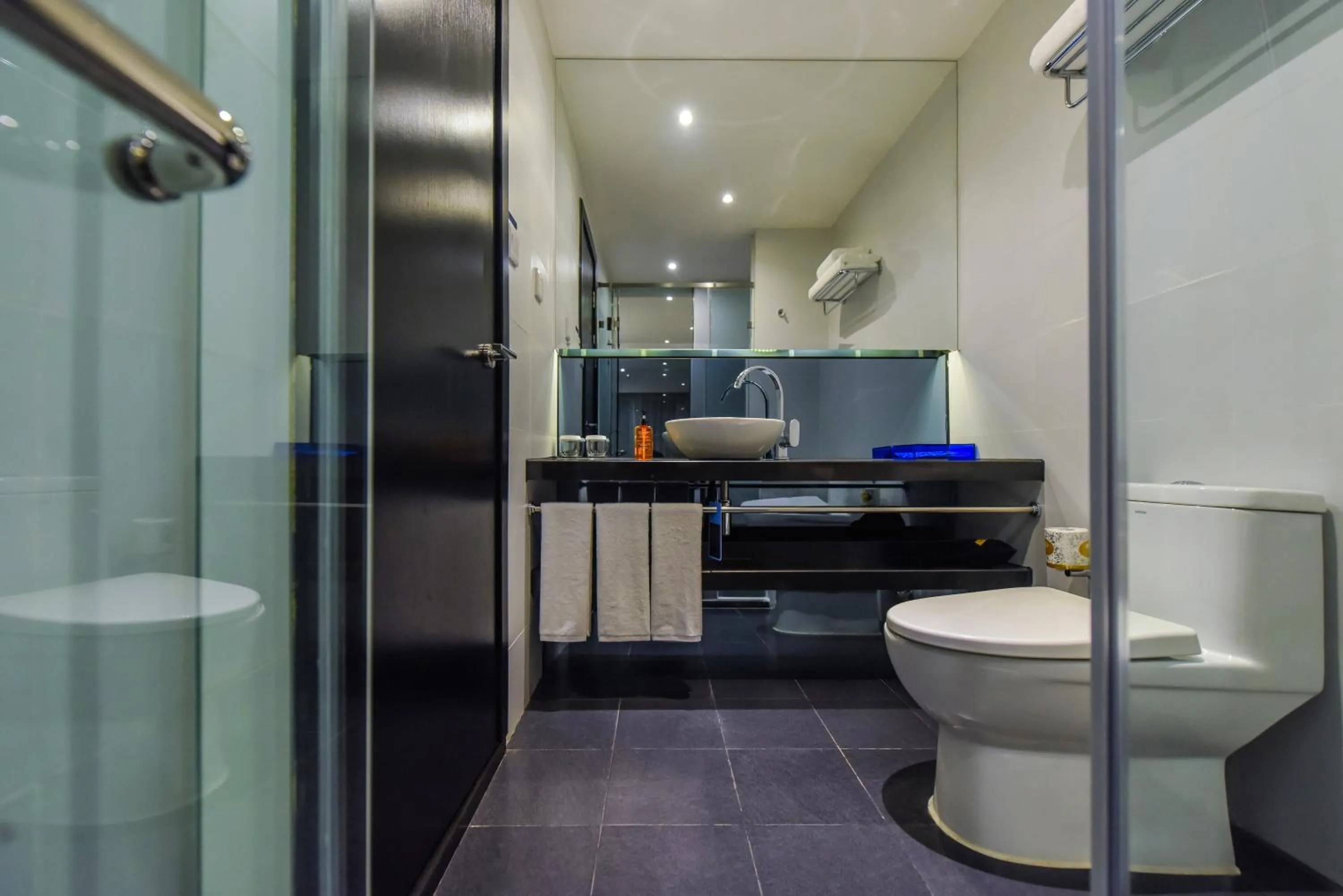 Toilet in Orange Hotel Chengdu Chunxi Road Shuncheng