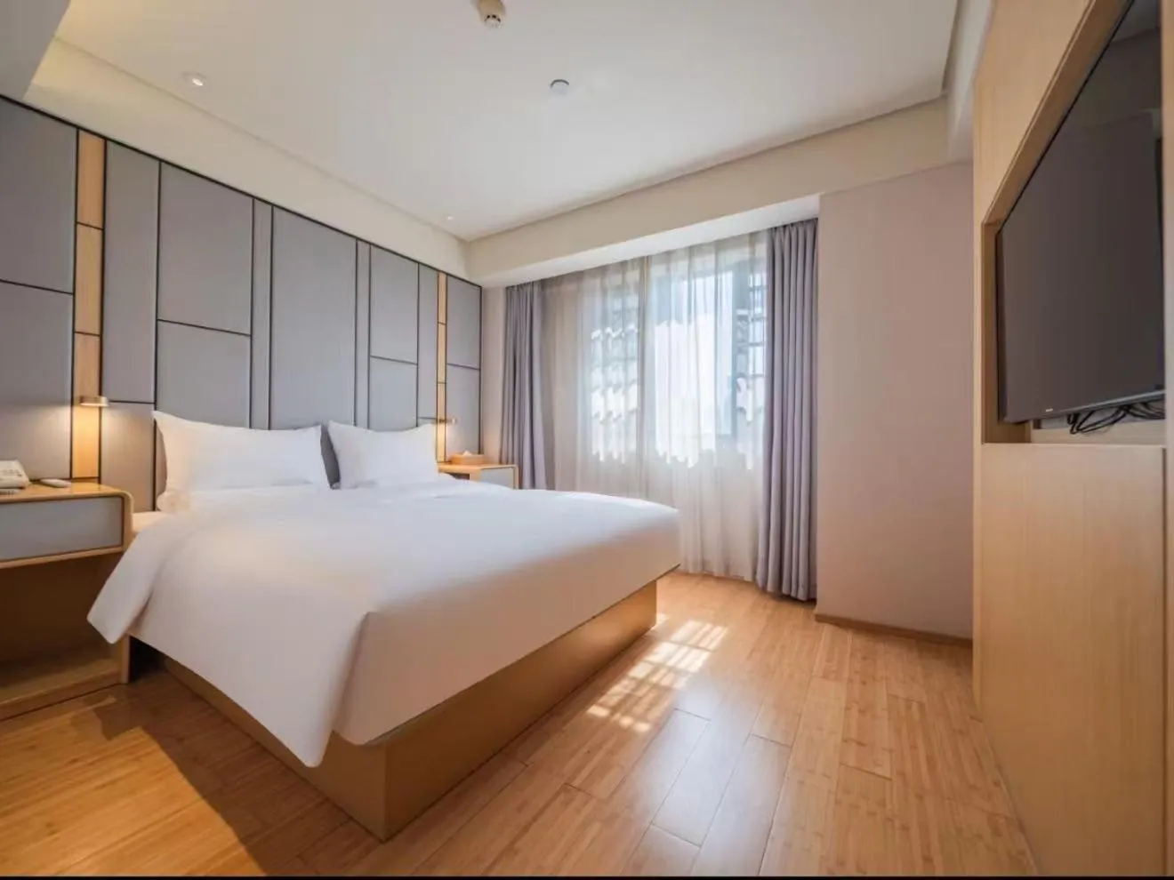 Bed in JI Hotel Chengdu East Railway Station