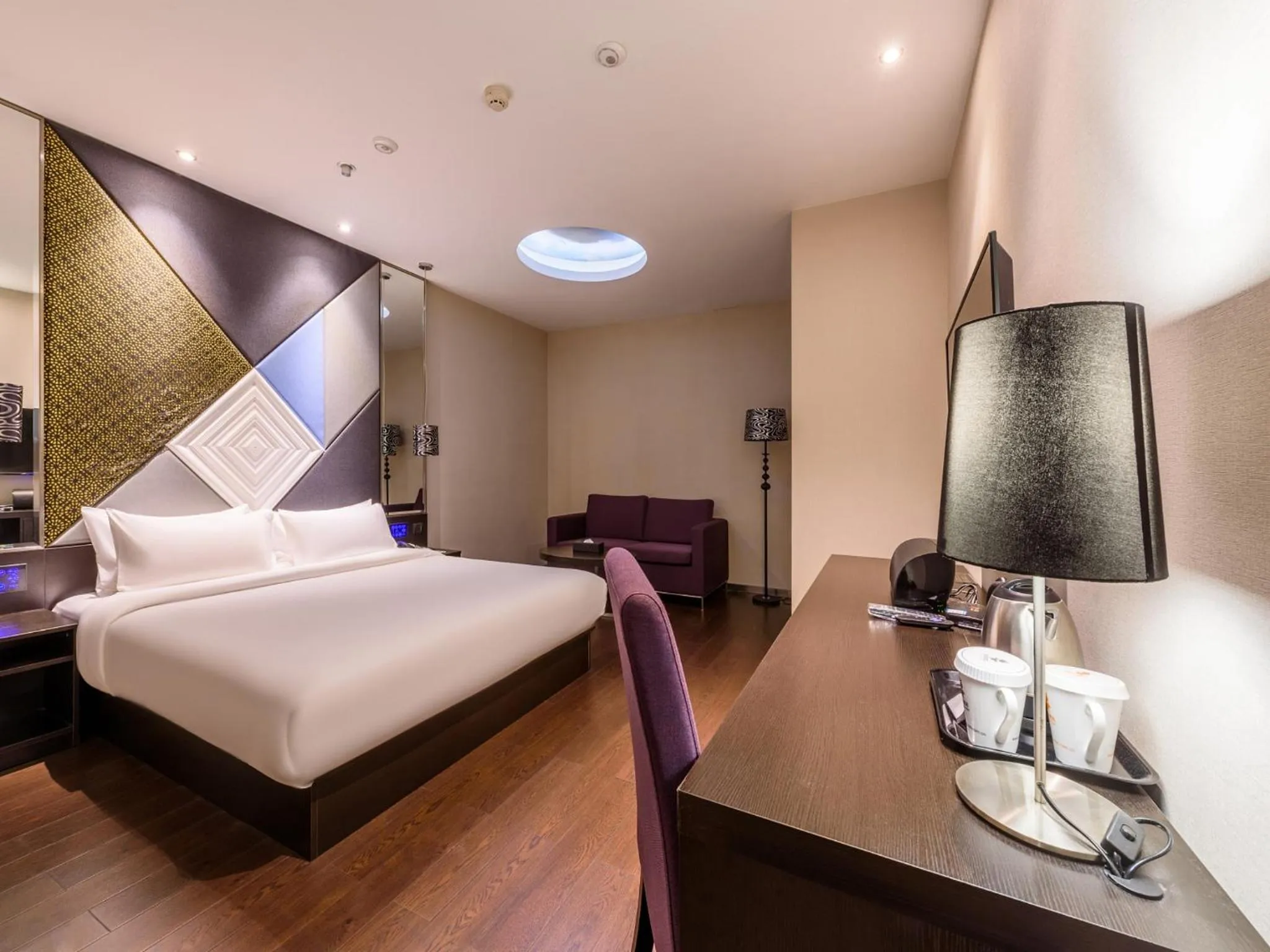 Bed in Orange Hotel Hangzhou Wenyi West Road