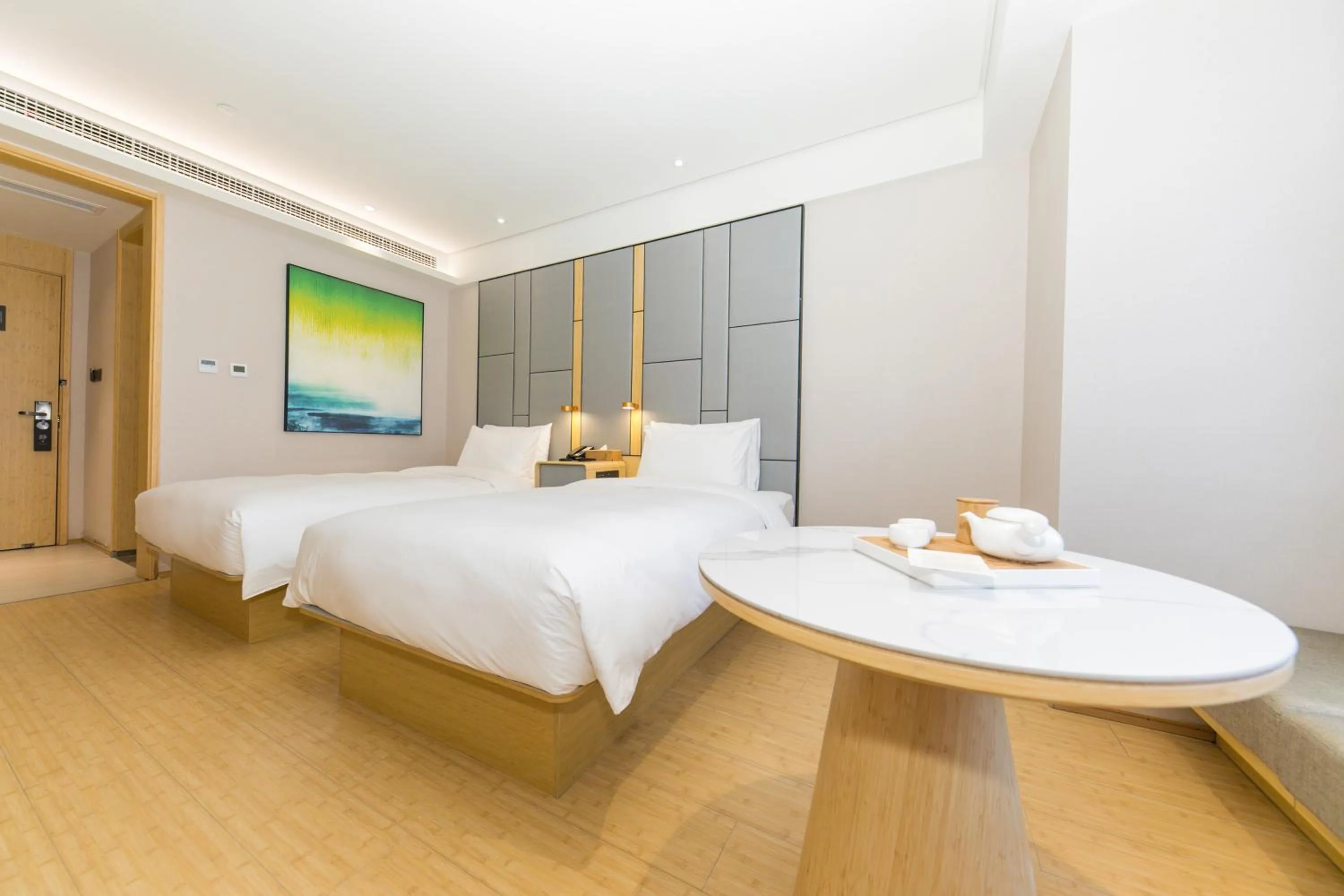 Bed in JI Hotel Shanghai Jing'an Daning Park