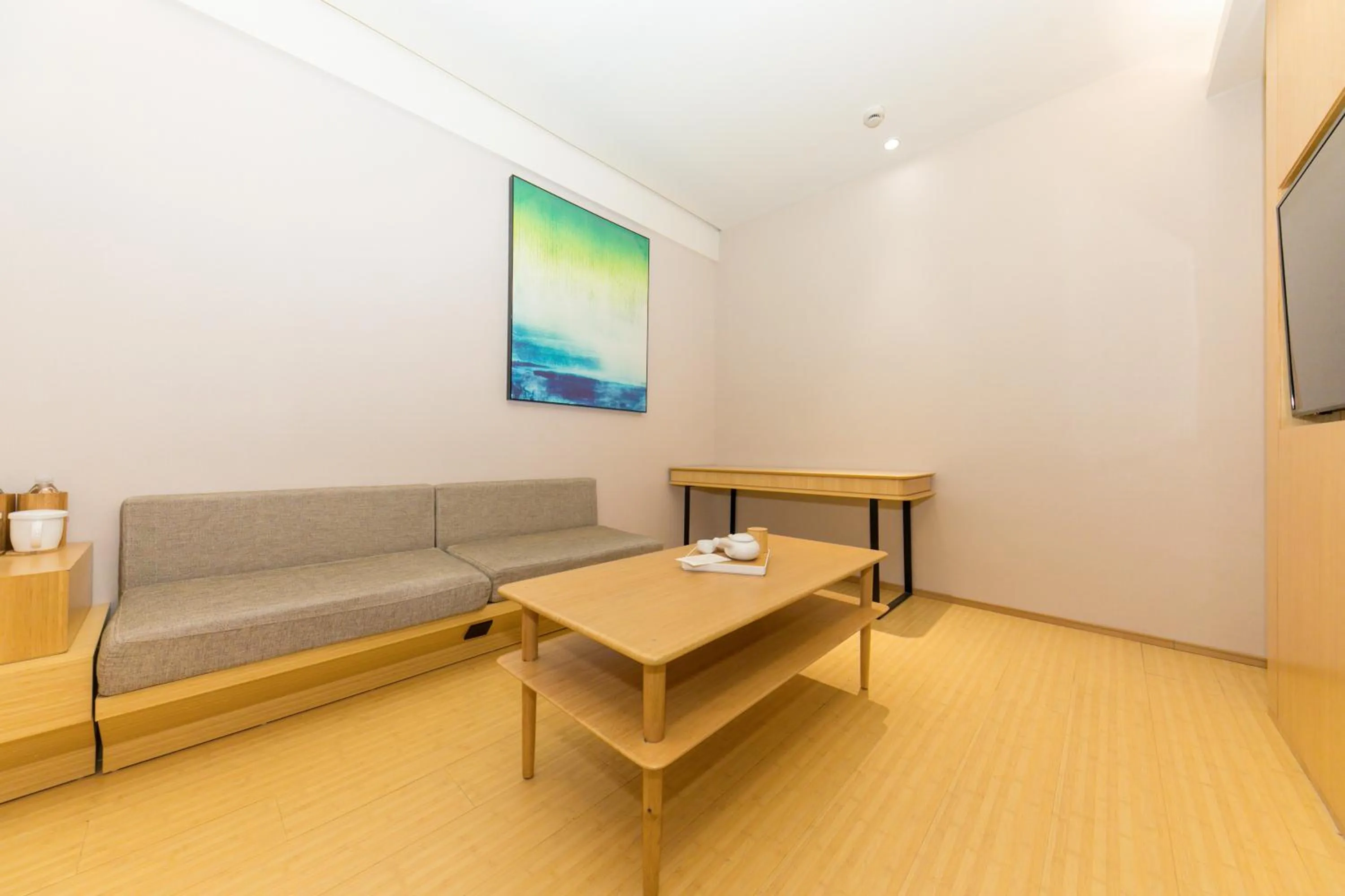 Living room in JI Hotel Shanghai Jing'an Daning Park