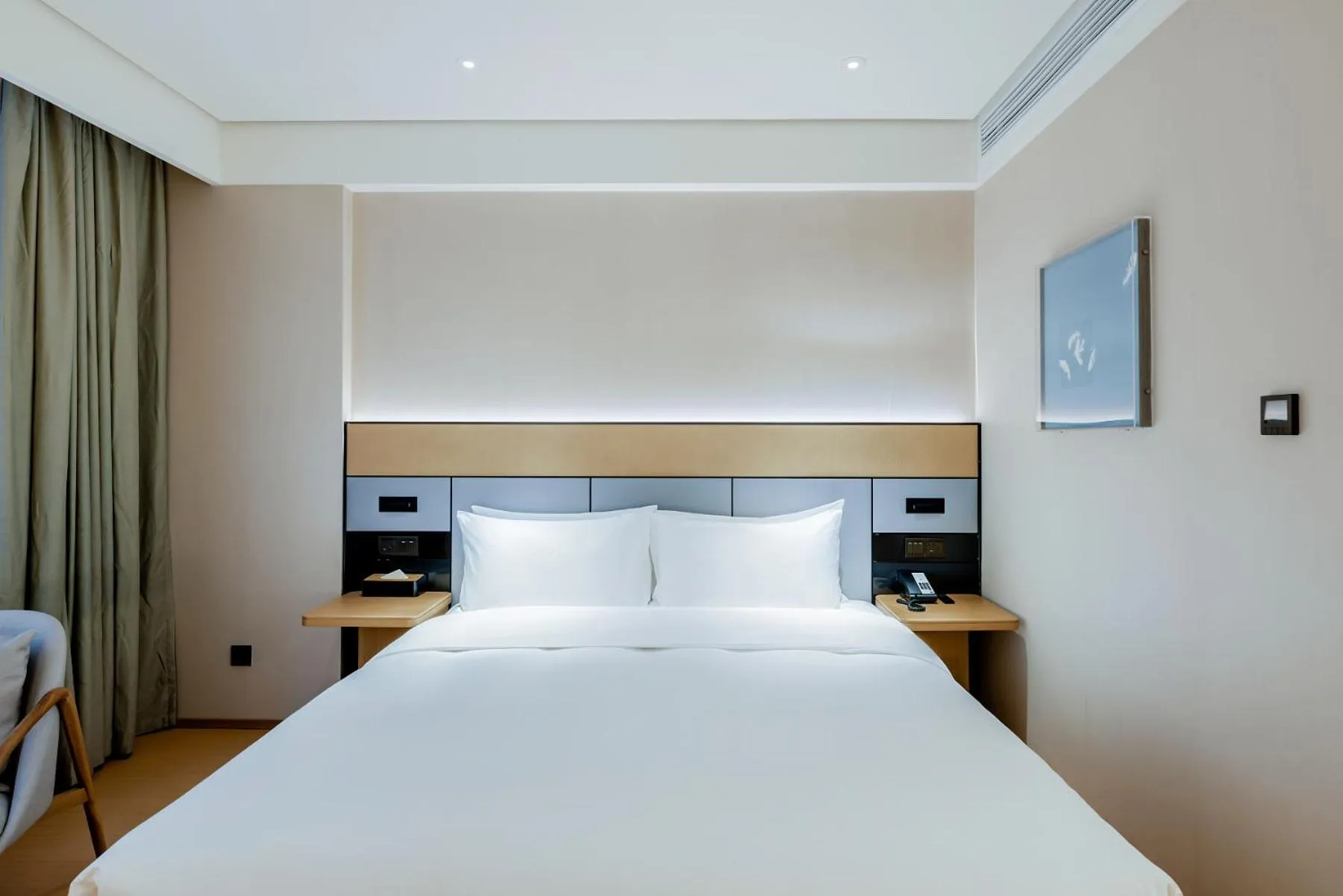 Bed in JI Hotel Hangzhou South Railway Station