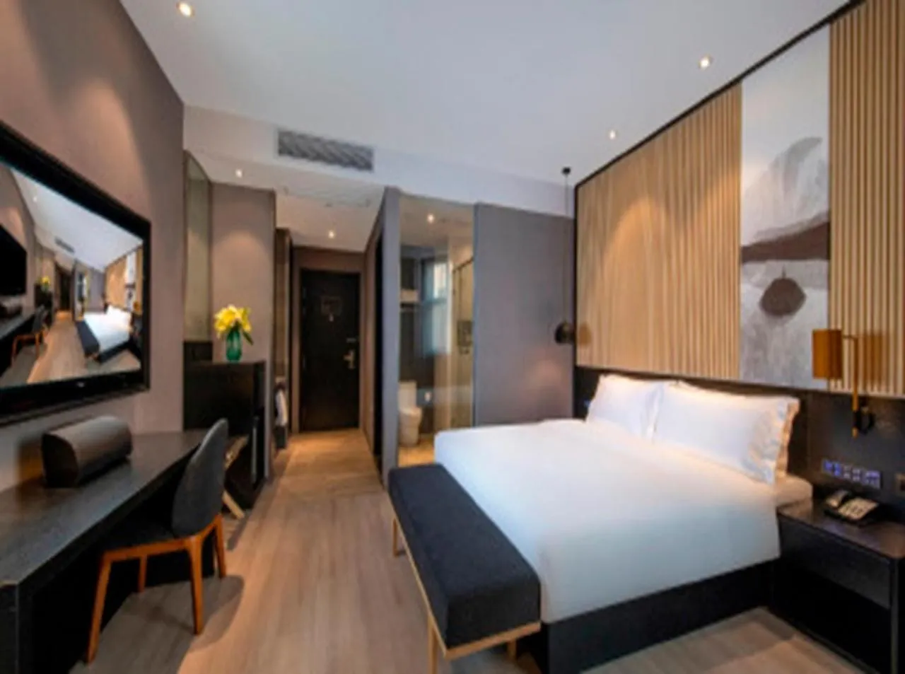 Photo of the whole room, Bed in Orange Hotel Suzhou North Station Cailian Square