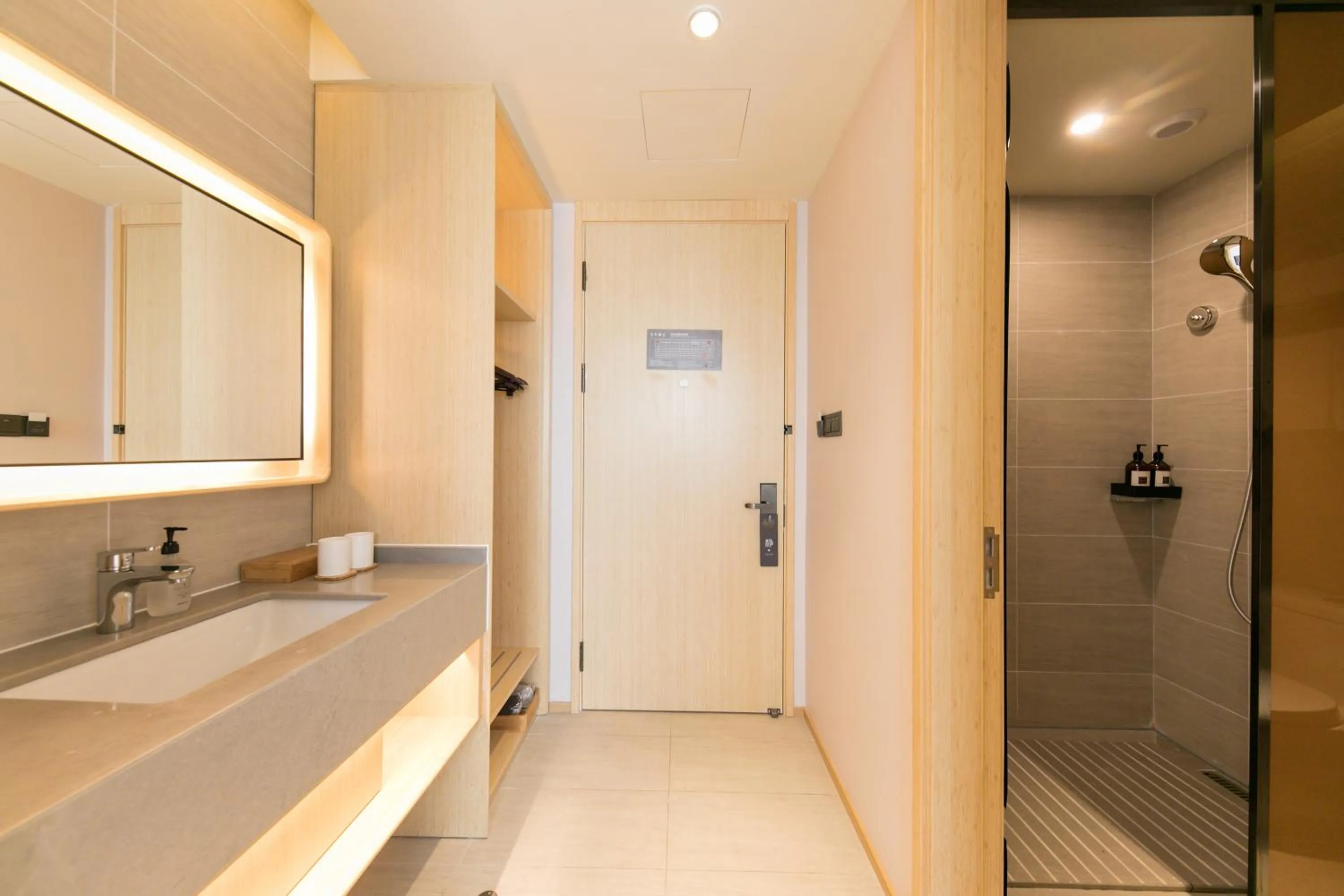 On site in JI Hotel Shanghai Qibao Qixin Road