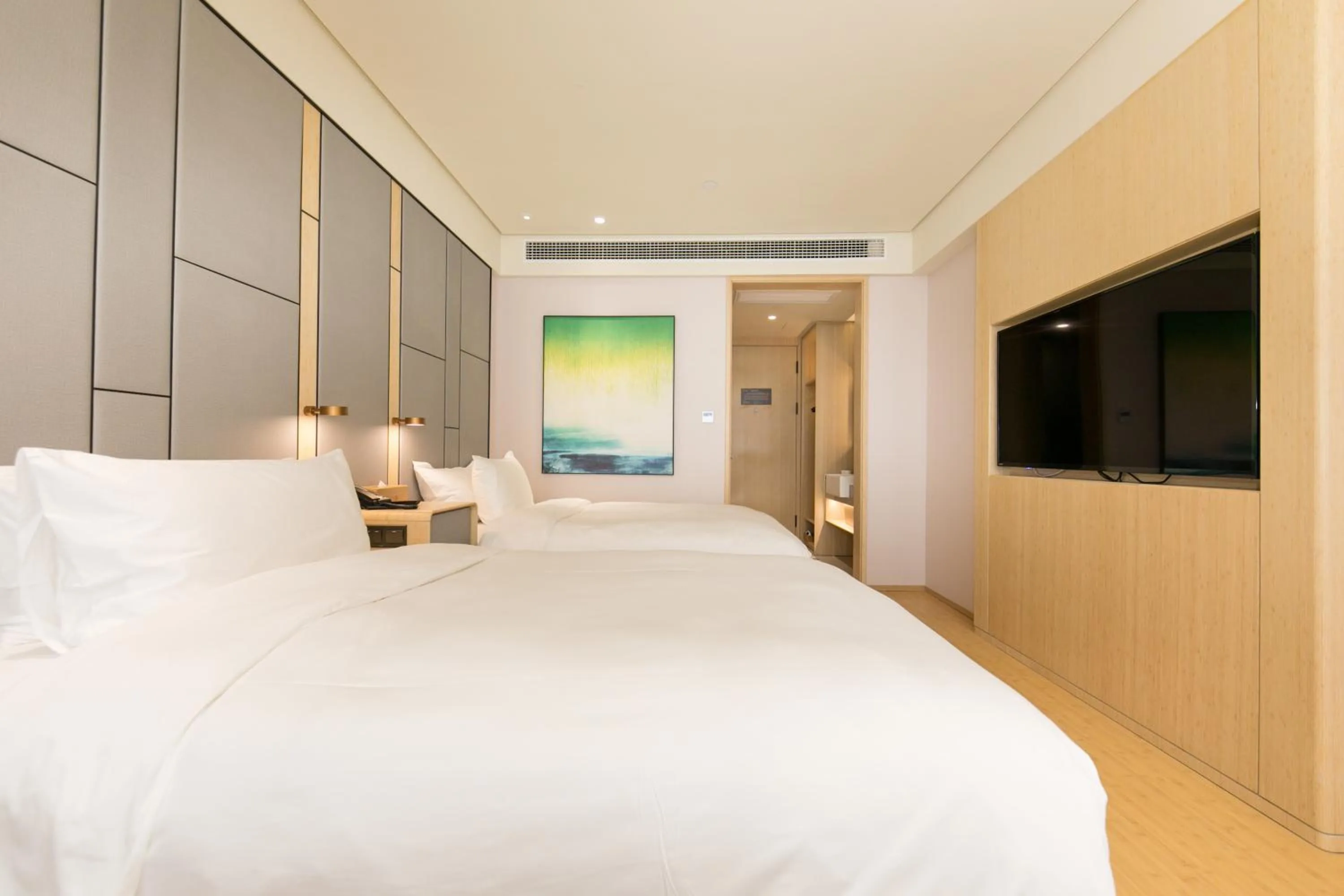 On site, Bed in JI Hotel Shanghai Qibao Qixin Road