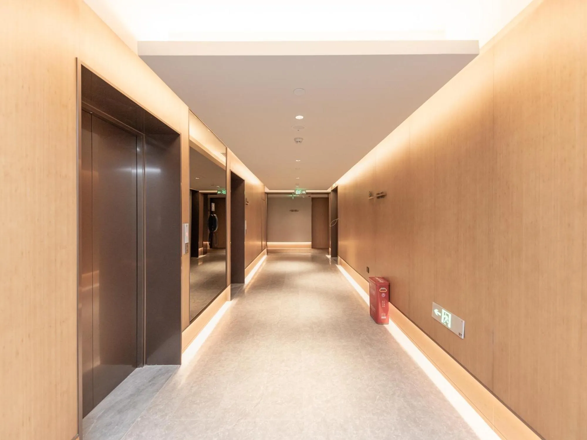 Property building in JI Hotel Suzhou North High Speed Railway Station Subway Station