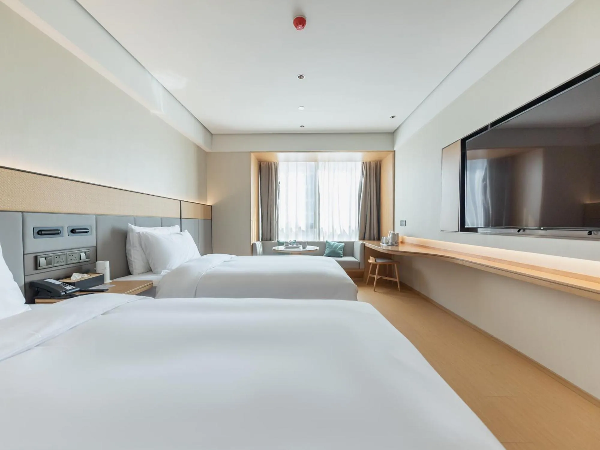 Property building, Bed in JI Hotel Suzhou North High Speed Railway Station Subway Station