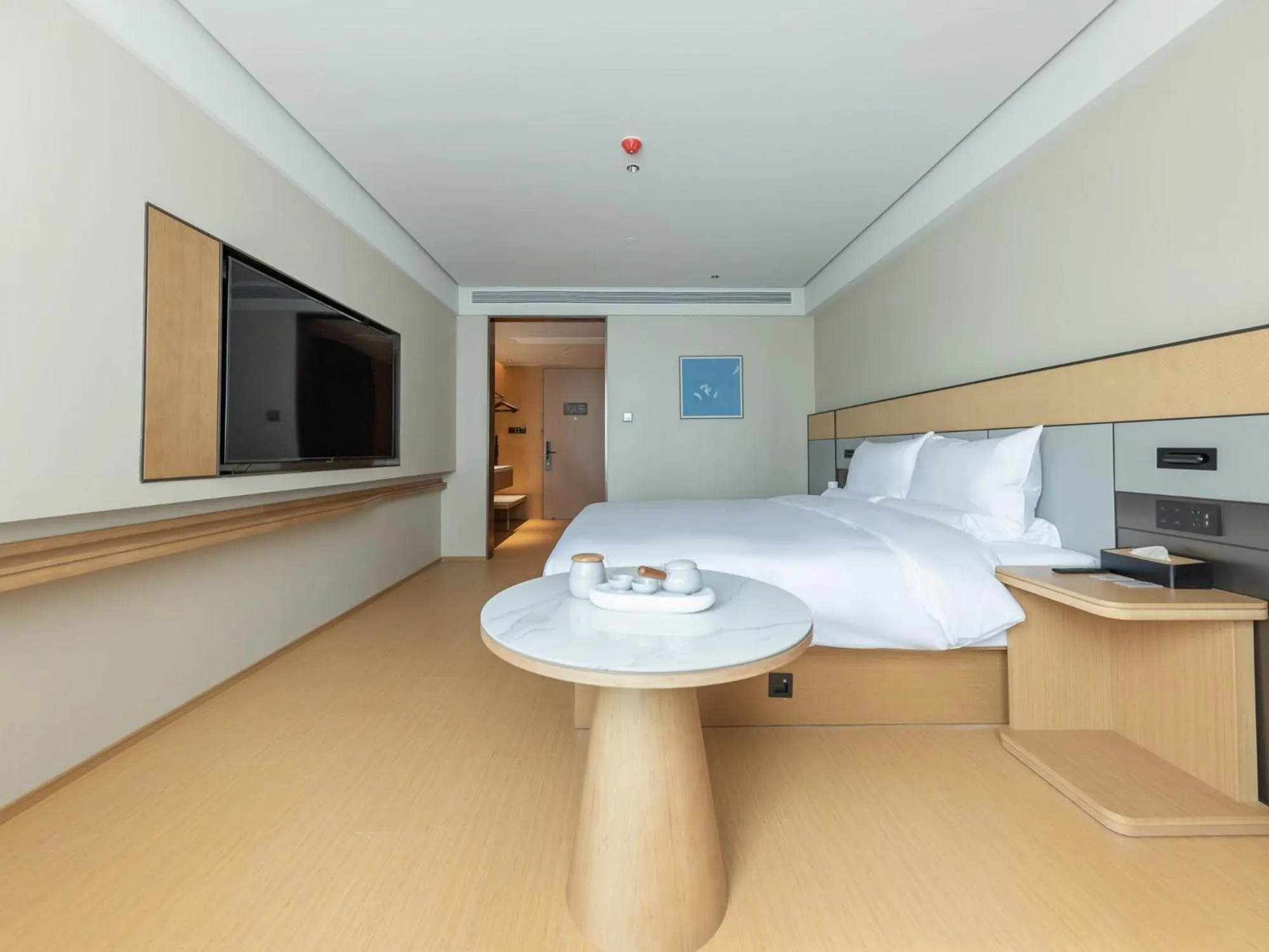 Property building, Bed in JI Hotel Suzhou North High Speed Railway Station Subway Station