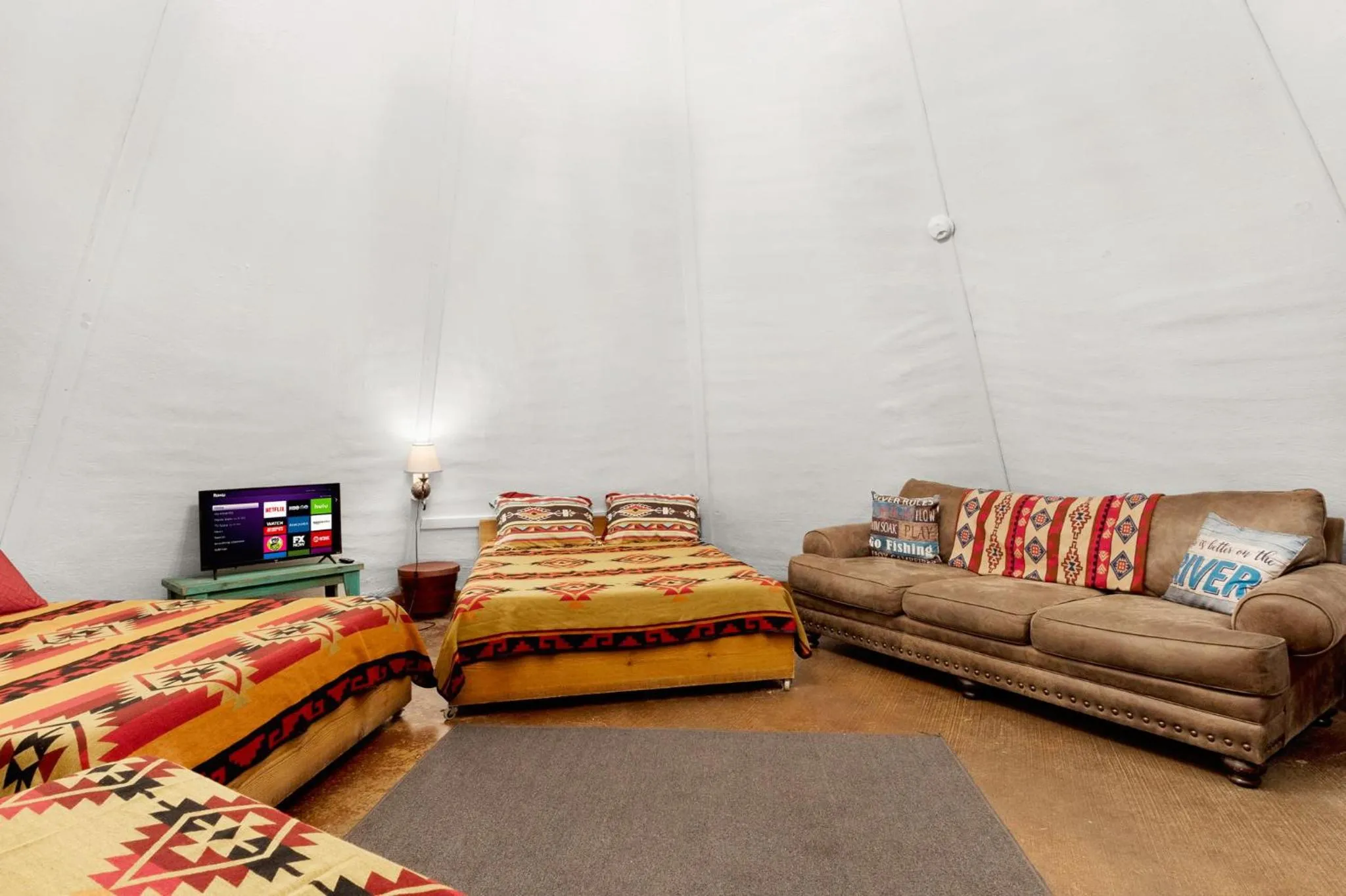 Photo of the whole room, Bed in Tipis on the Guadalupe