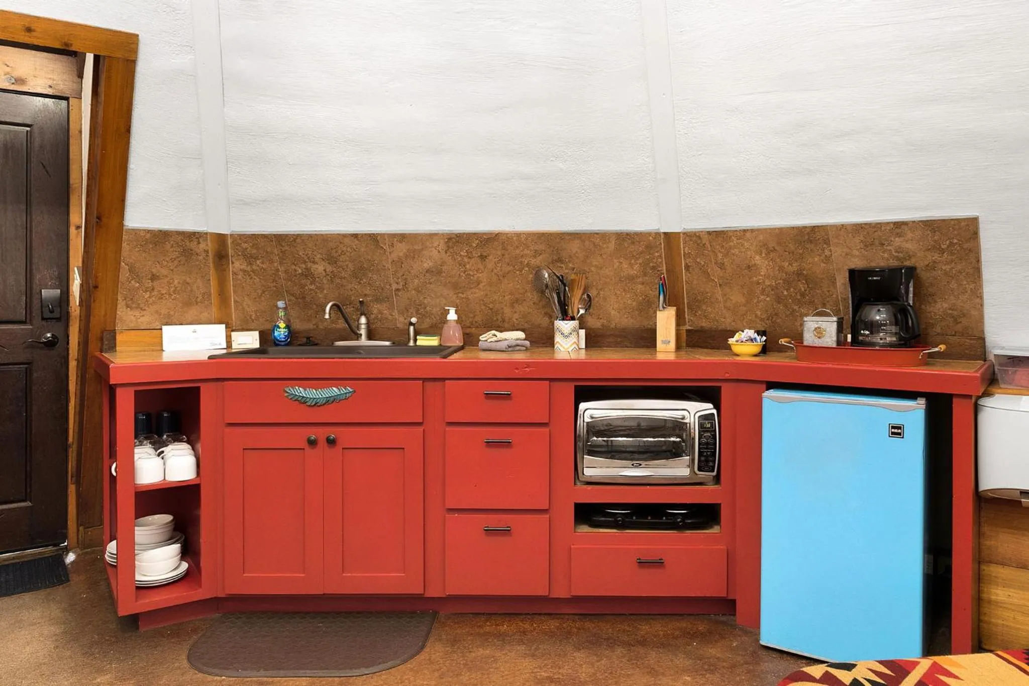 Kitchen or kitchenette in Tipis on the Guadalupe