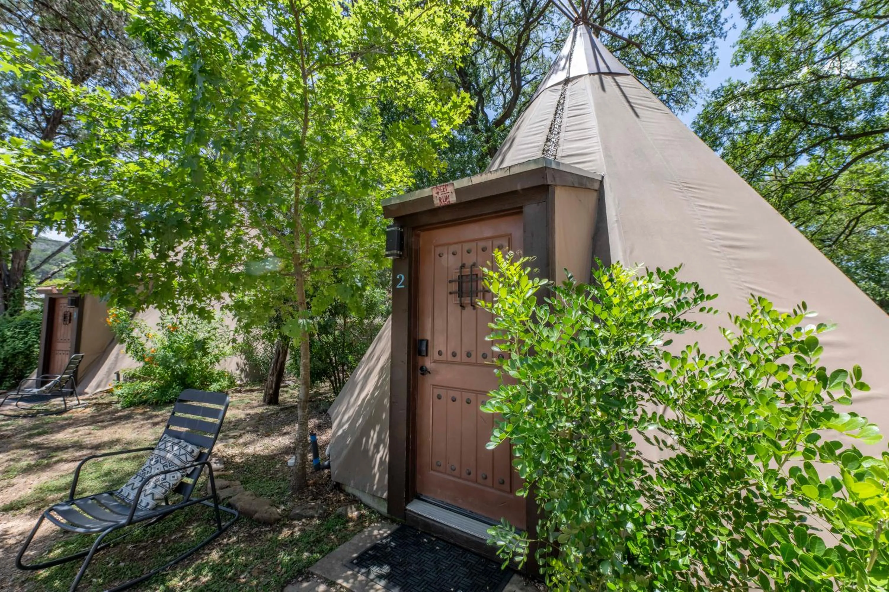 Property building in Tipis on the Guadalupe