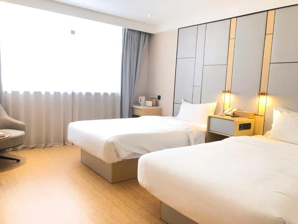 Bed in JI Hotel Shanghai Caohejing Lianhua Road