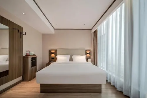 Hanting Hotel Chongqing West Railway Station Square