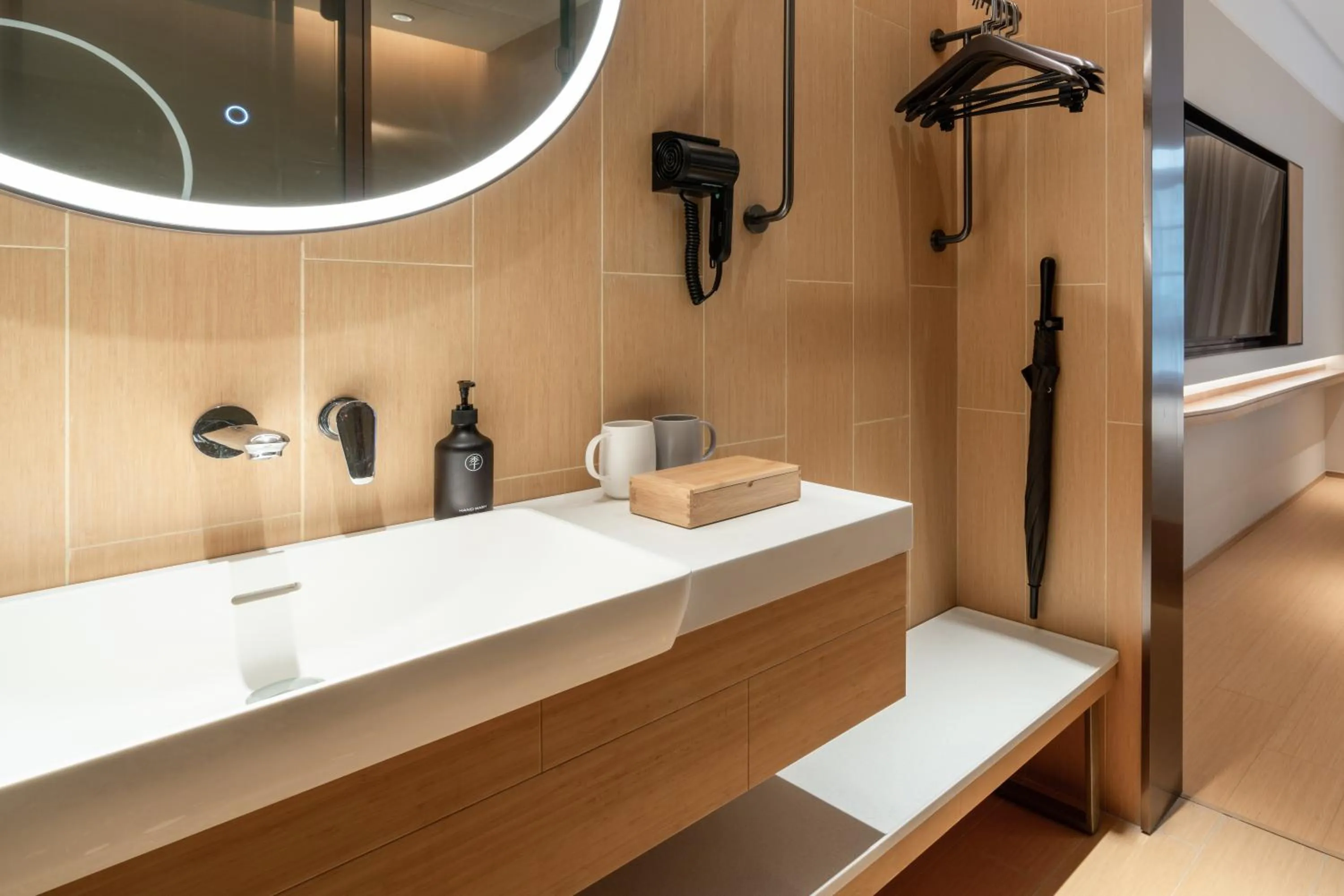 Photo of the whole room in JI Hotel Guangzhou Tower