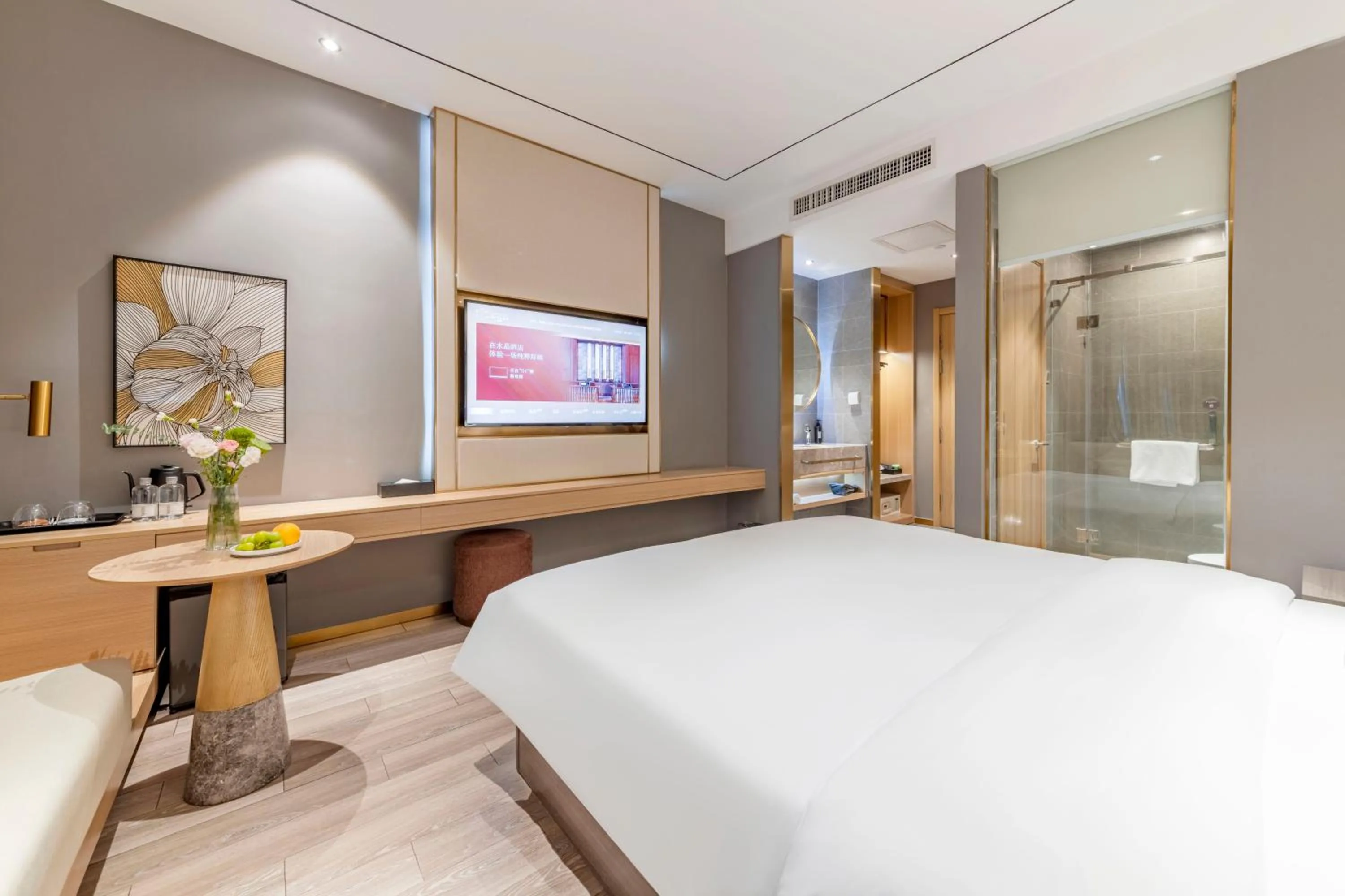 Bed in Orange Crystal Hotel Shenzhen Baoan Airport Bihaiwan