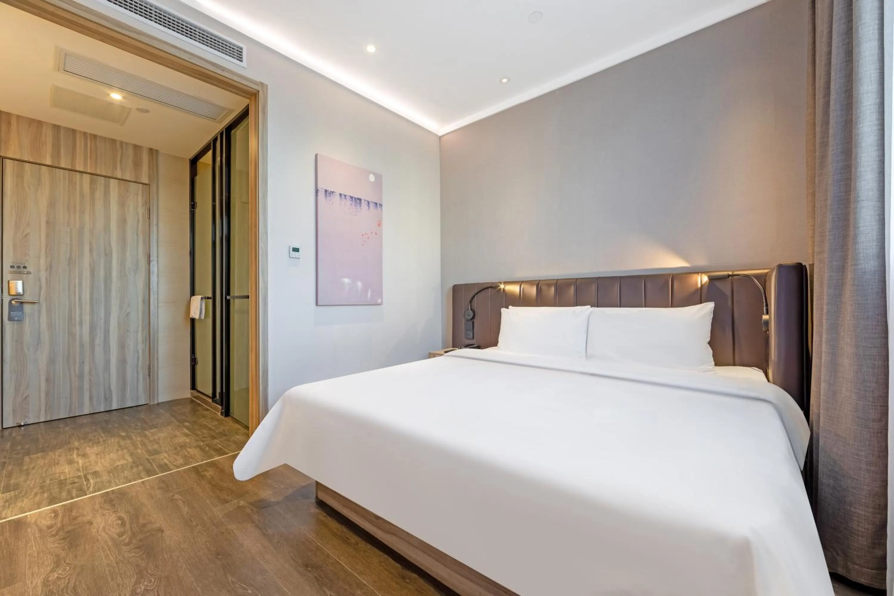 Bed in Hanting Premium Hotel Shanghai World Expo Shangnan Road