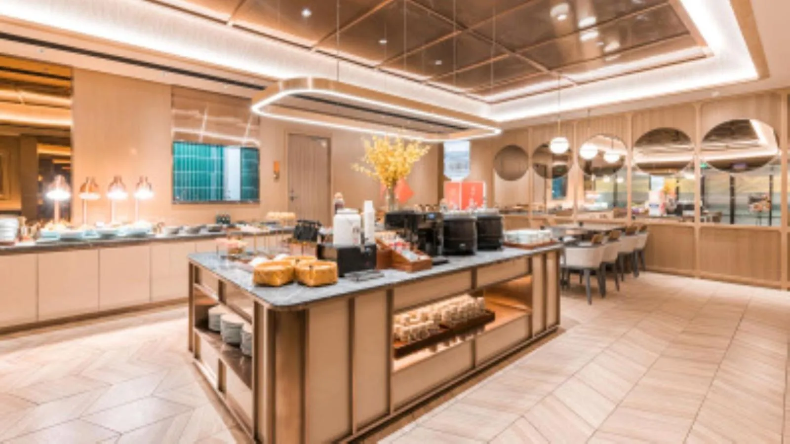 Restaurant/places to eat in Orange Beijing Lama Temple Hepingli North Street Subway Station Hotel