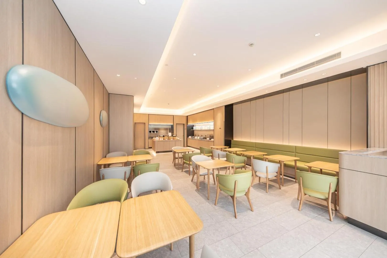 Restaurant/places to eat in JI Hotel Shanghai Xinzhuang Qixin Road Qixin Road