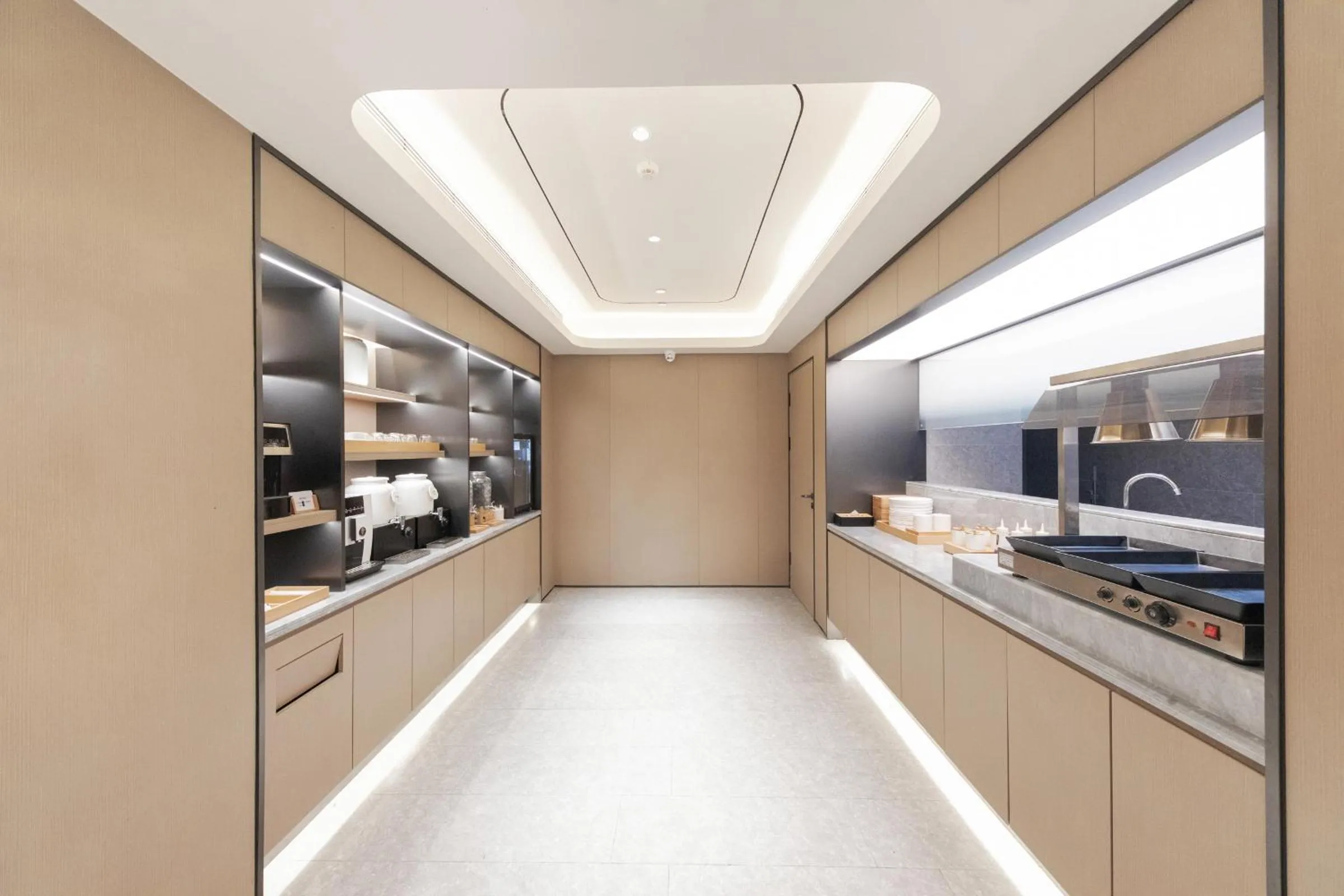 Restaurant/places to eat in JI Hotel Beijing West Railway Station Lianbao Road