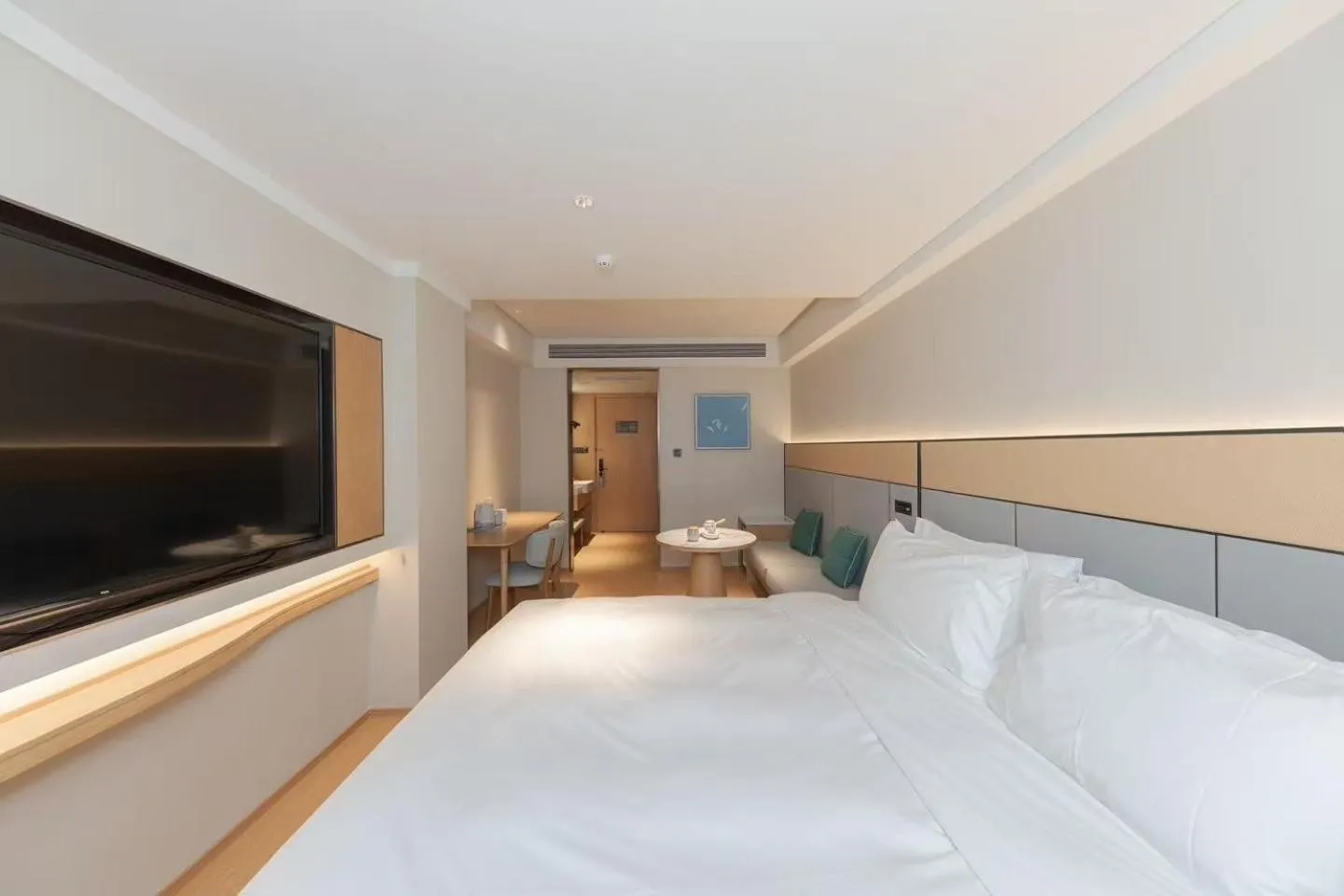 Bed in JI Hotel Beijing West Railway Station Lianbao Road