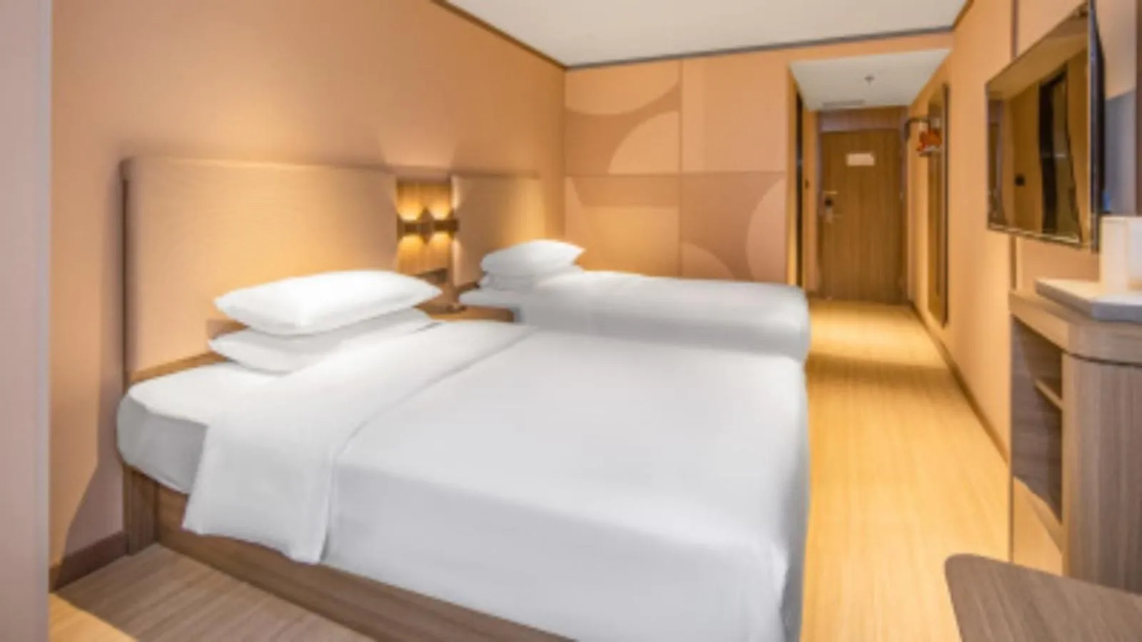 Bed in Hanting Hotel Shenzhen Huaqiang North Science Museum Subway Station