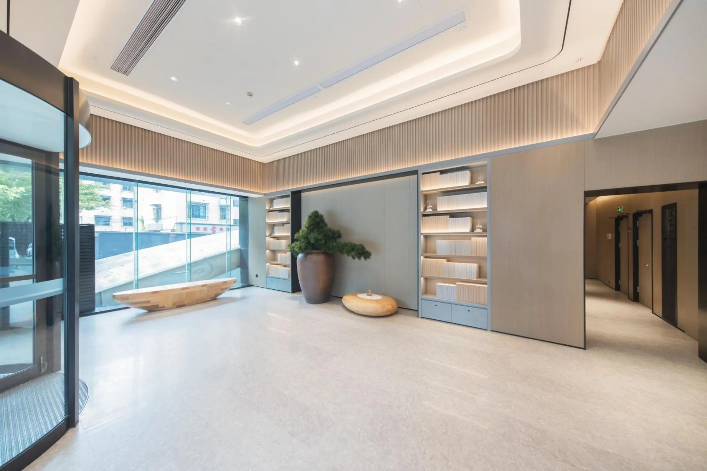 Property building in JI Hotel Hangzhou Linping Yintai City