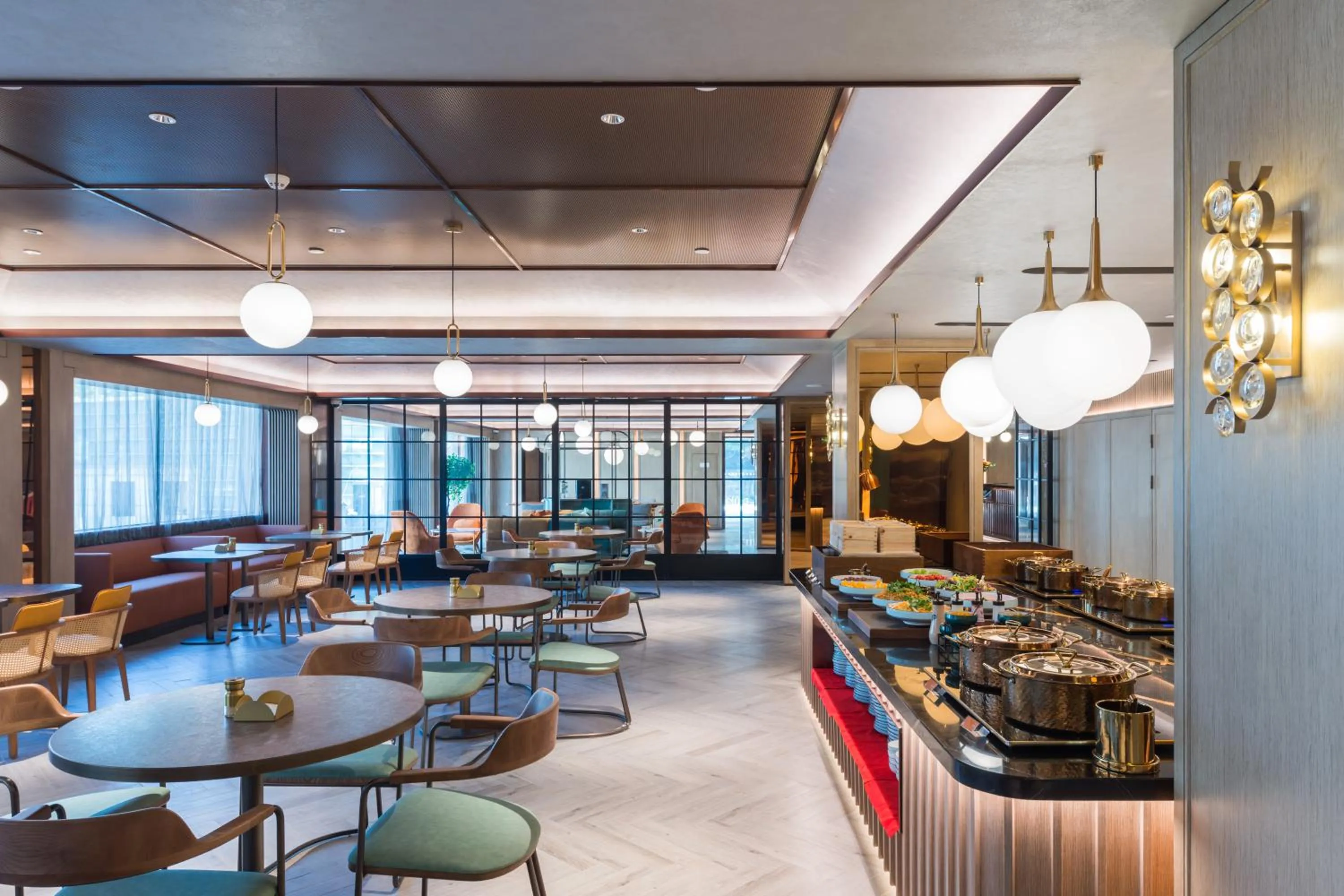 Restaurant/places to eat in Orange Hotel Shanghai World Expo Center