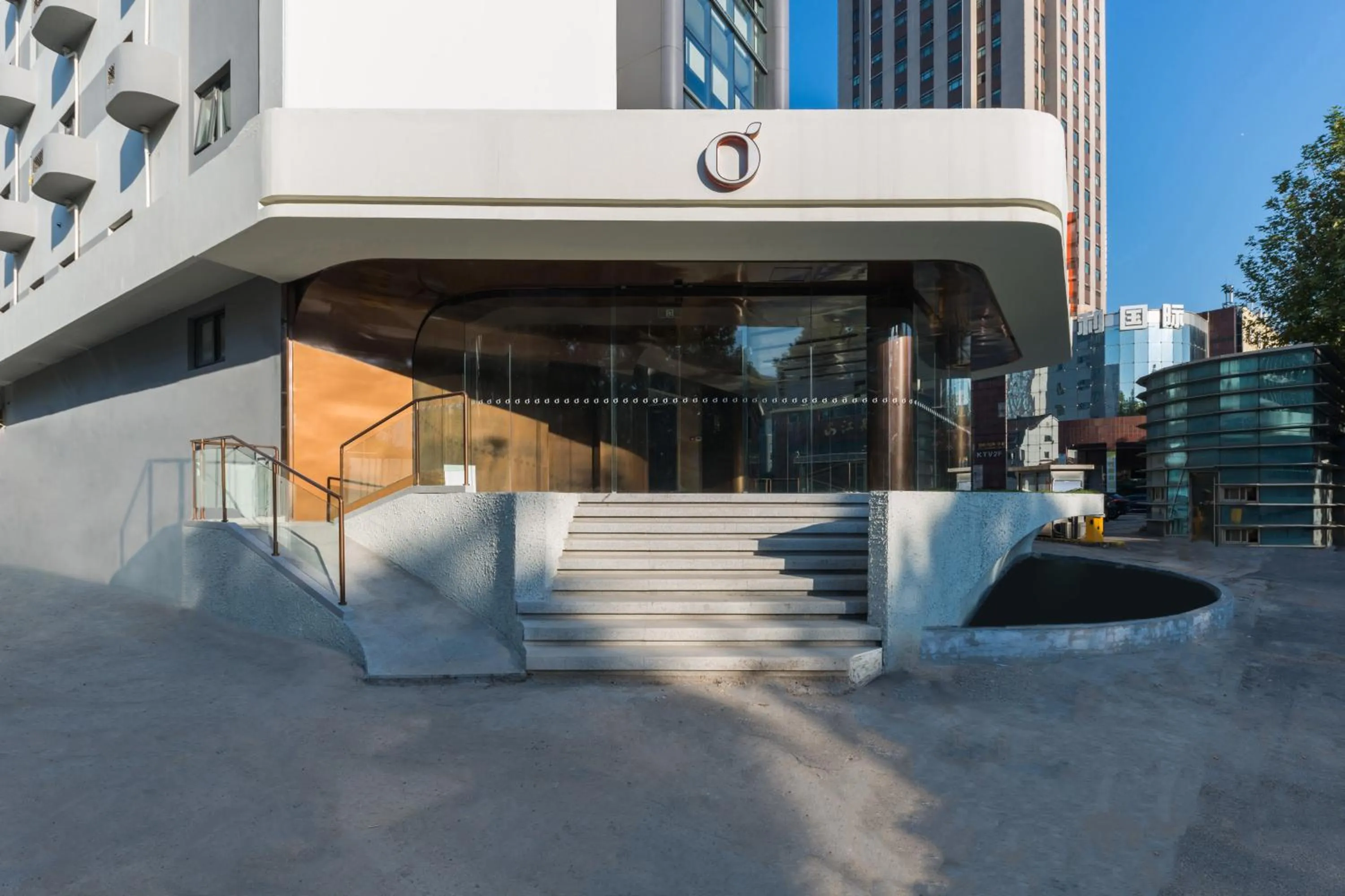 Property building in Orange Hotel Shanghai World Expo Center