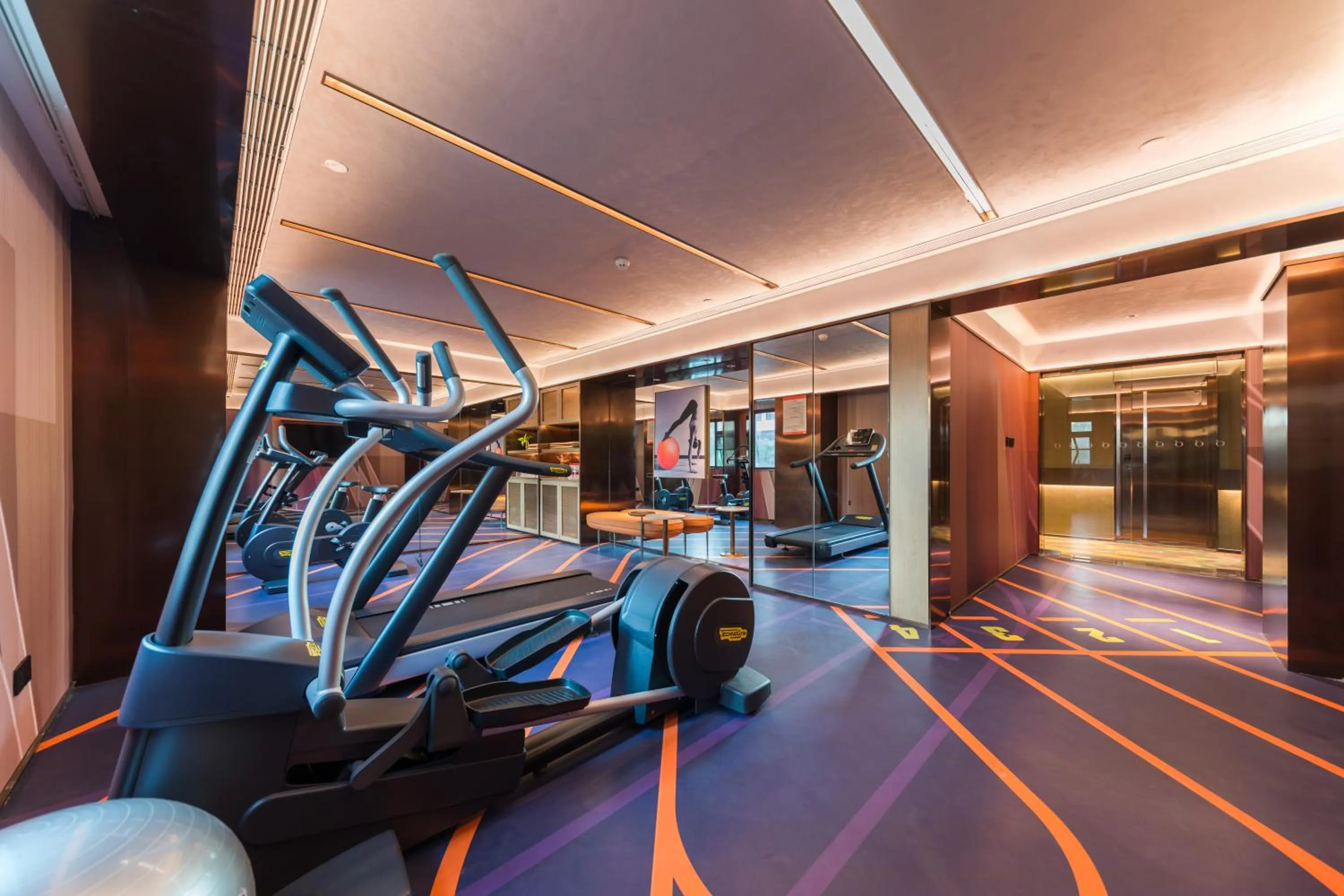 Fitness centre/facilities in Orange Hotel Shanghai World Expo Center
