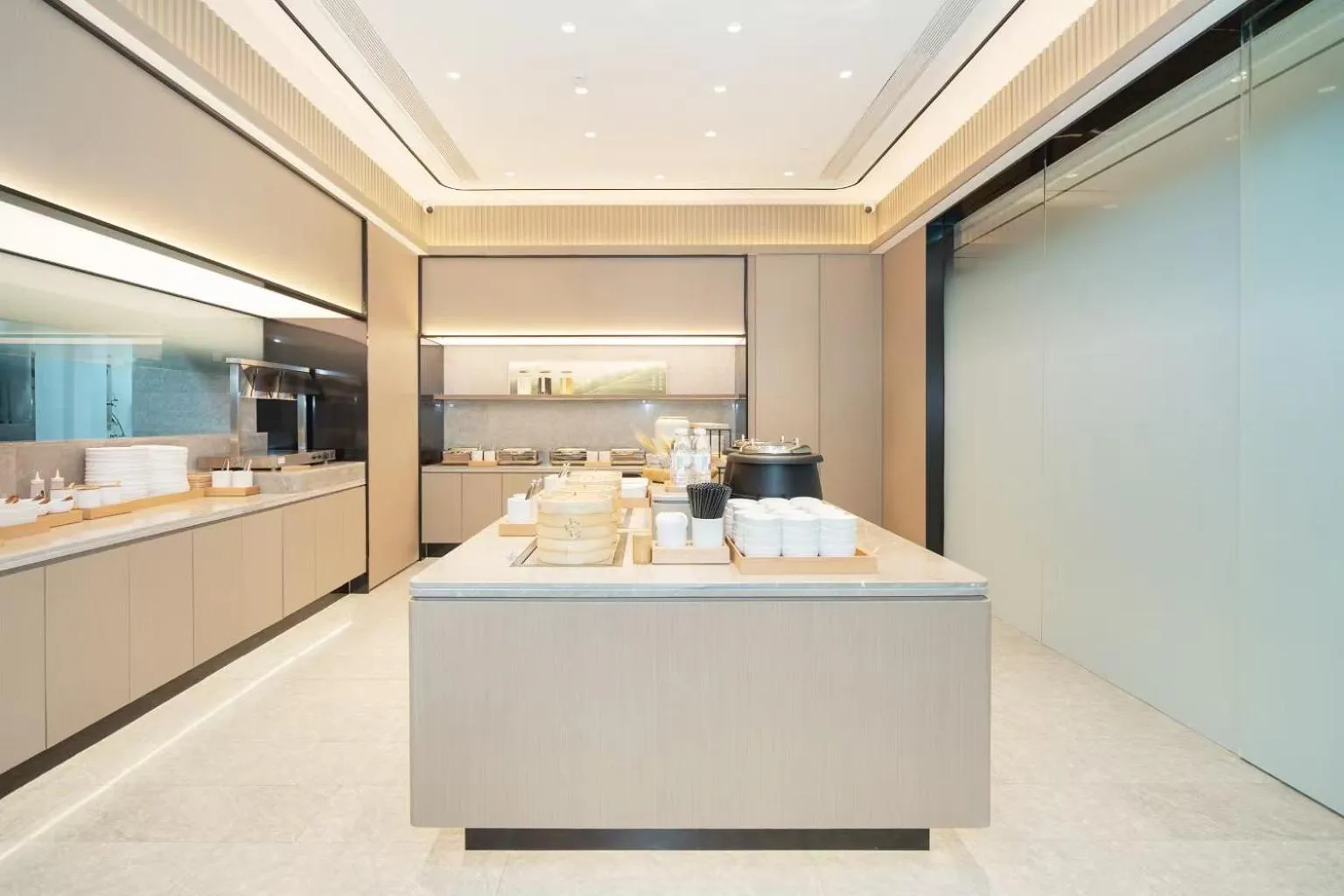 Restaurant/places to eat in JI Hotel Guangzhou Fangcun Huadiwan