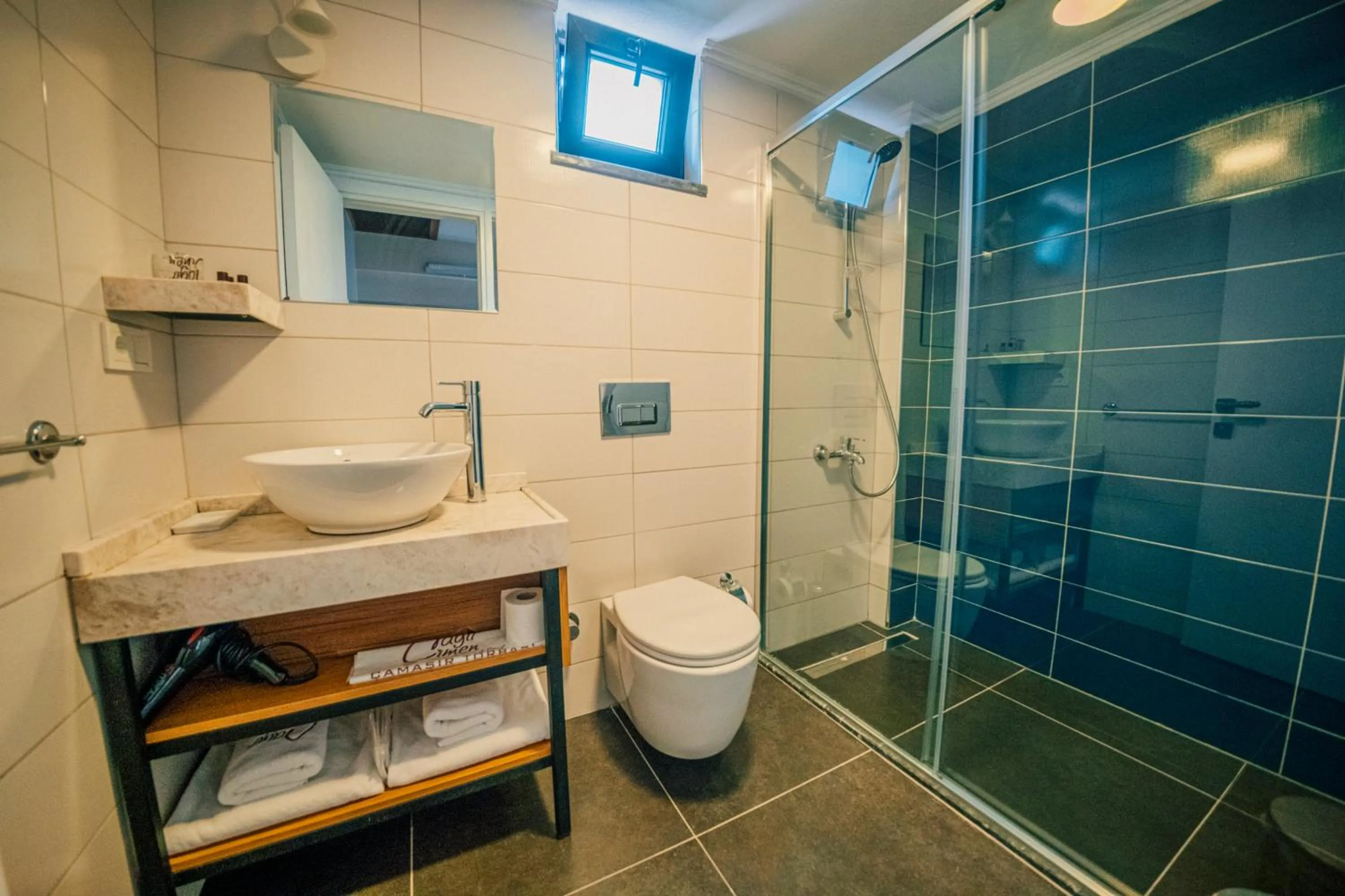 Shower in Sapanca Cayir Cimen Otel