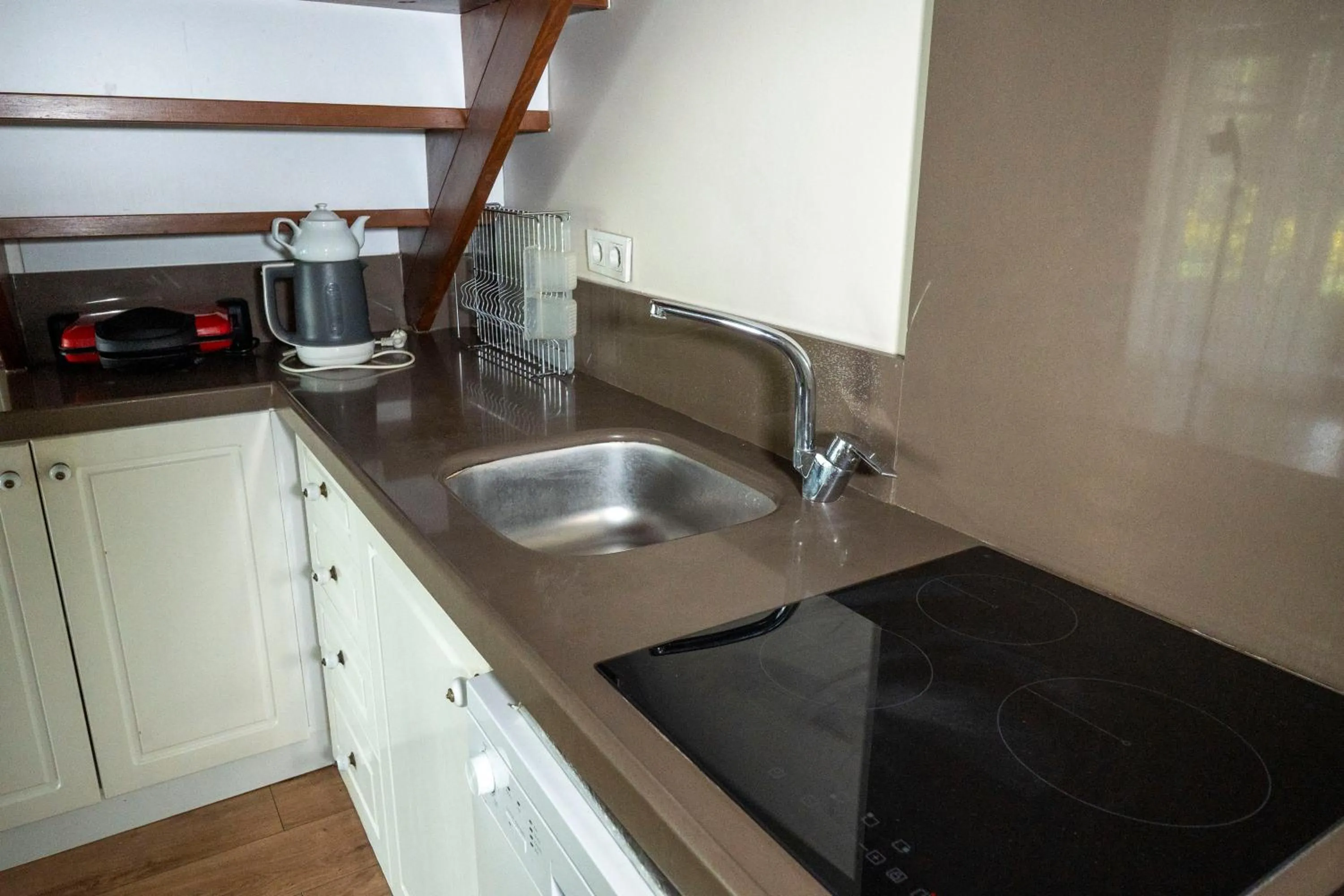 Kitchen or kitchenette in Sapanca Cayir Cimen Otel